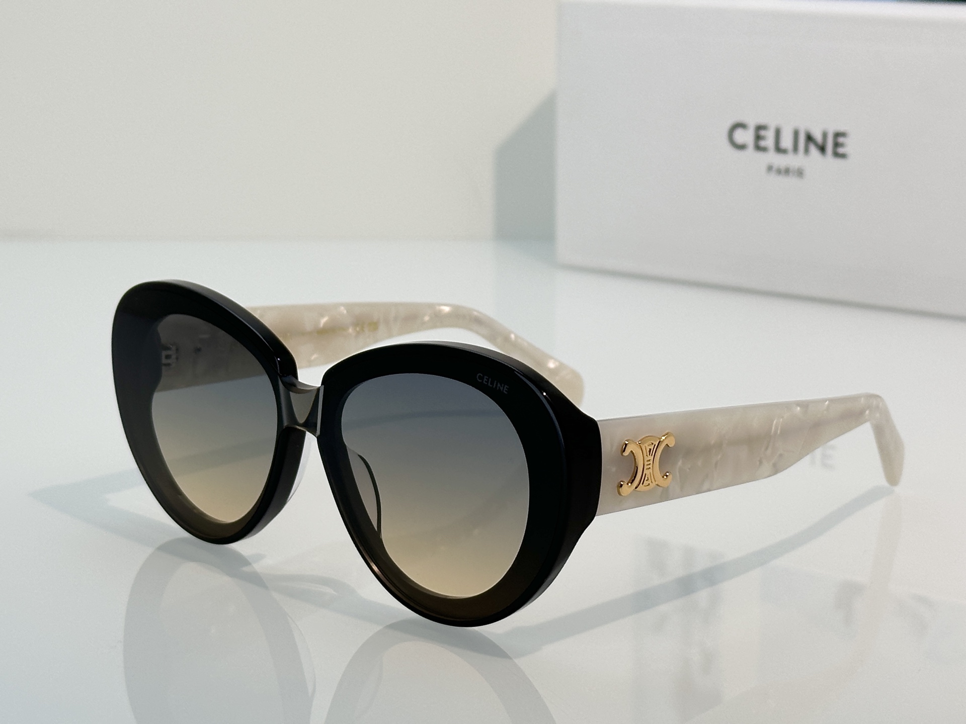 Designer Sunglasses CL1740LU