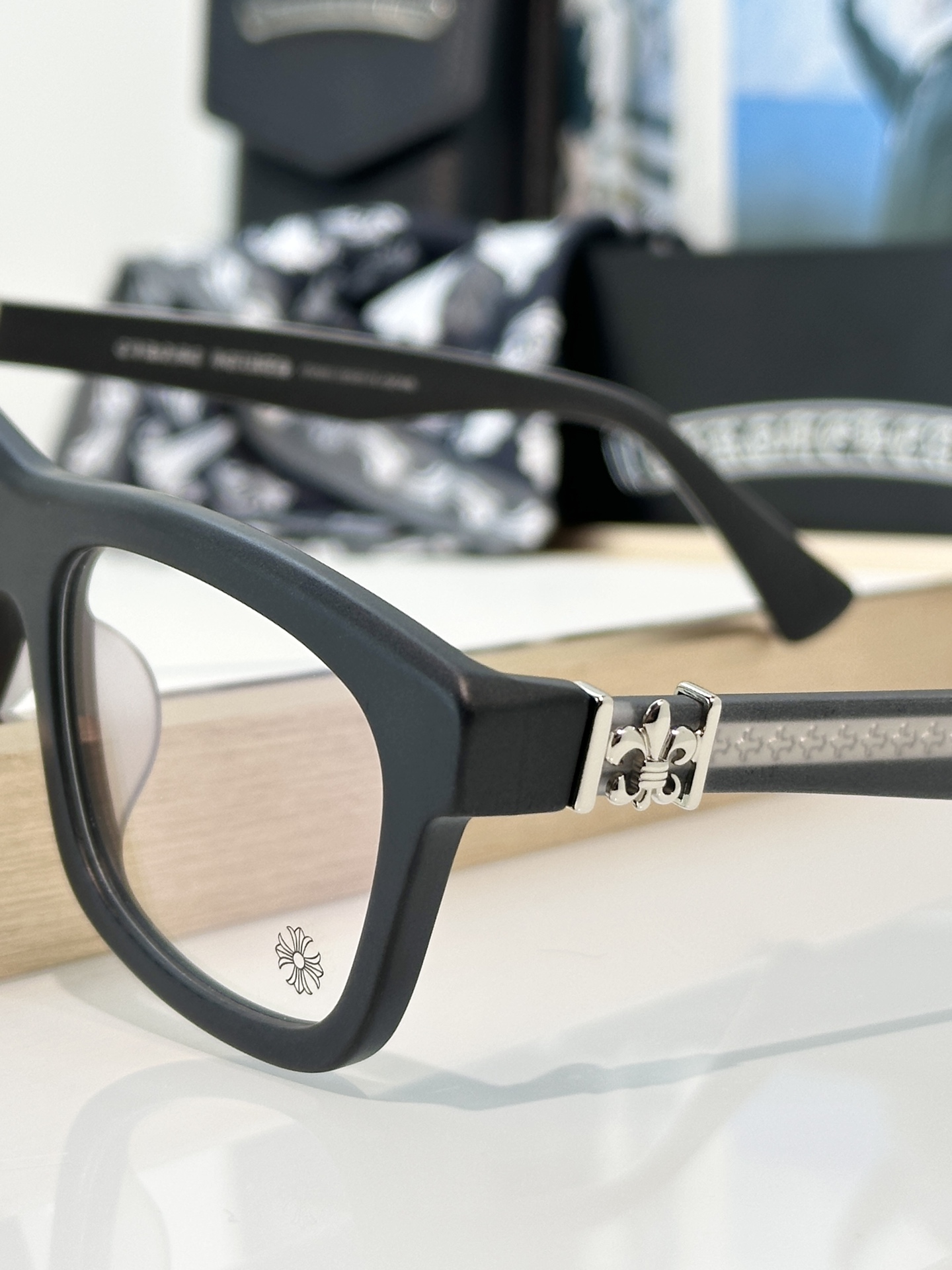 Designer Sunglasses MYDIXADRYLL