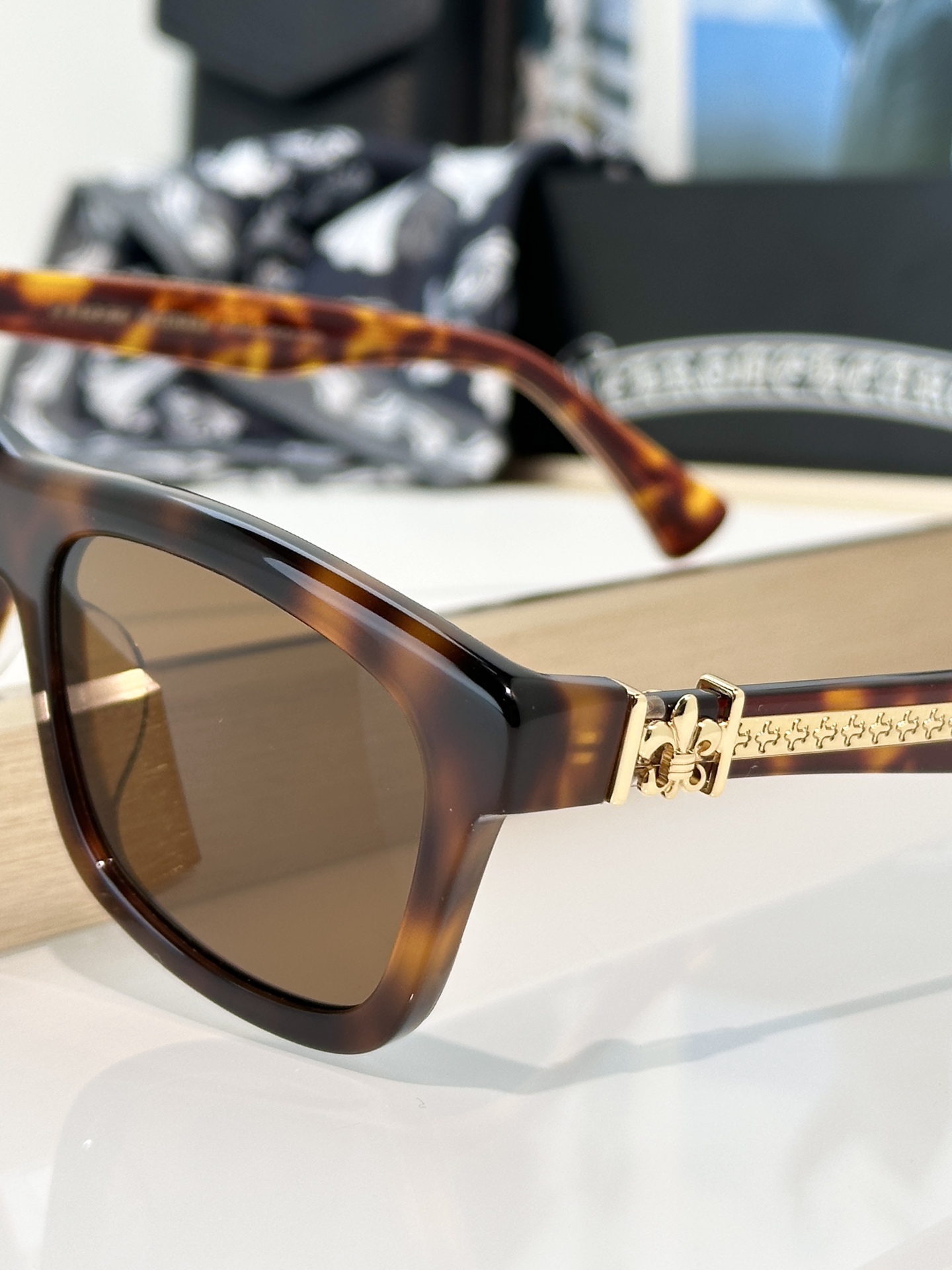 Designer Sunglasses MYDIXADRYLL