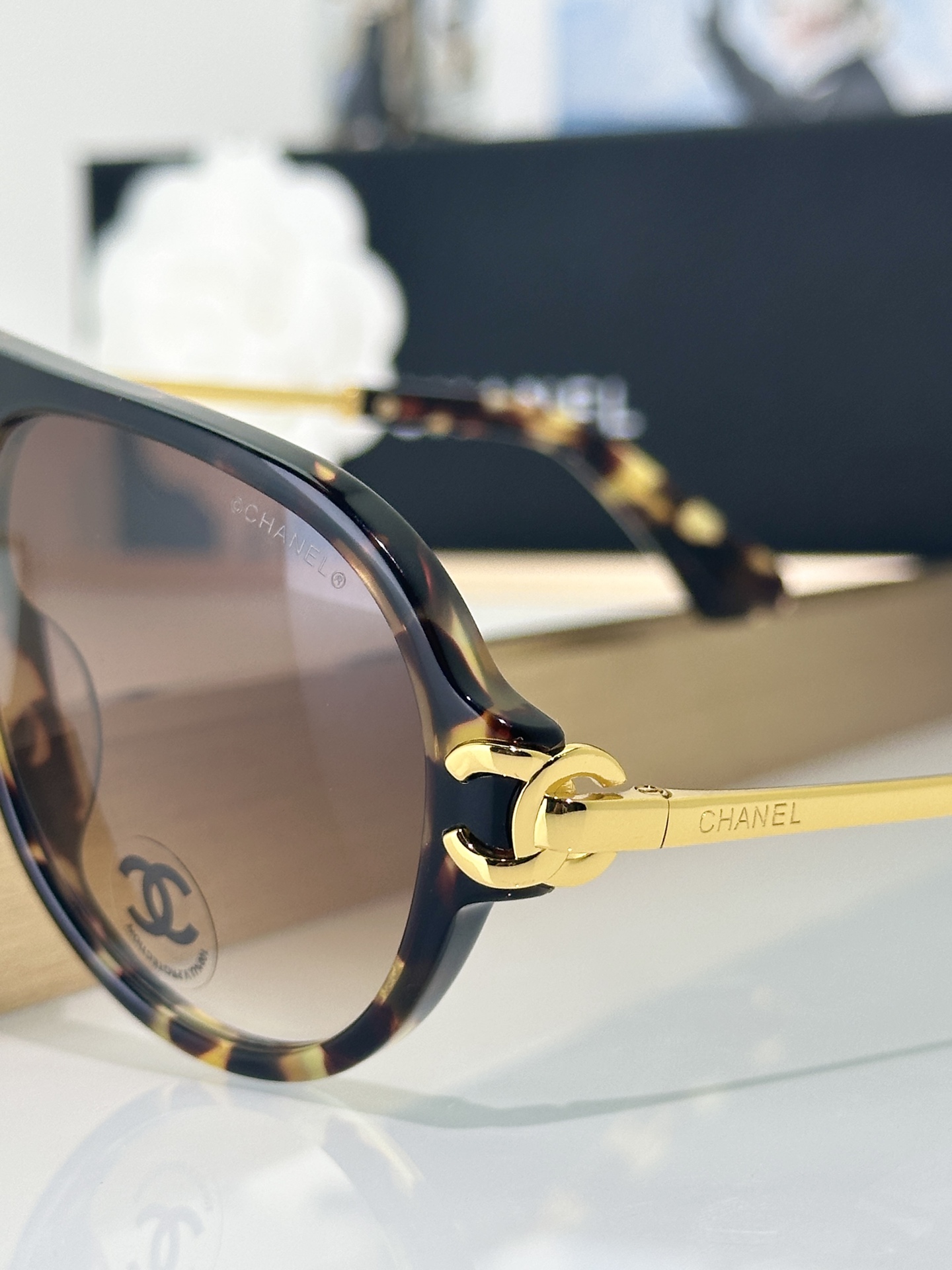 Chanel Sunglasses CH5568