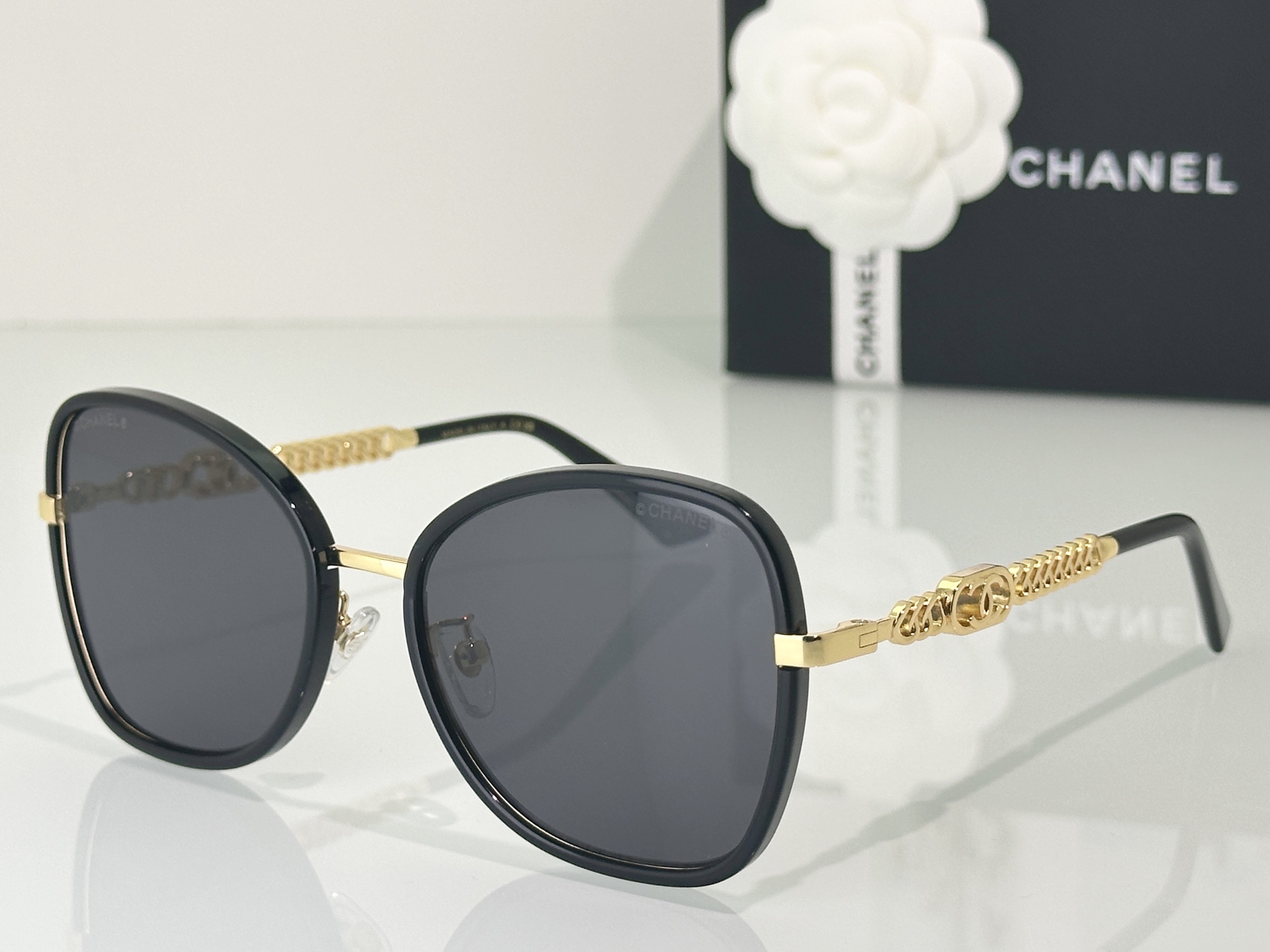 Chanel Sunglasses CH7288B