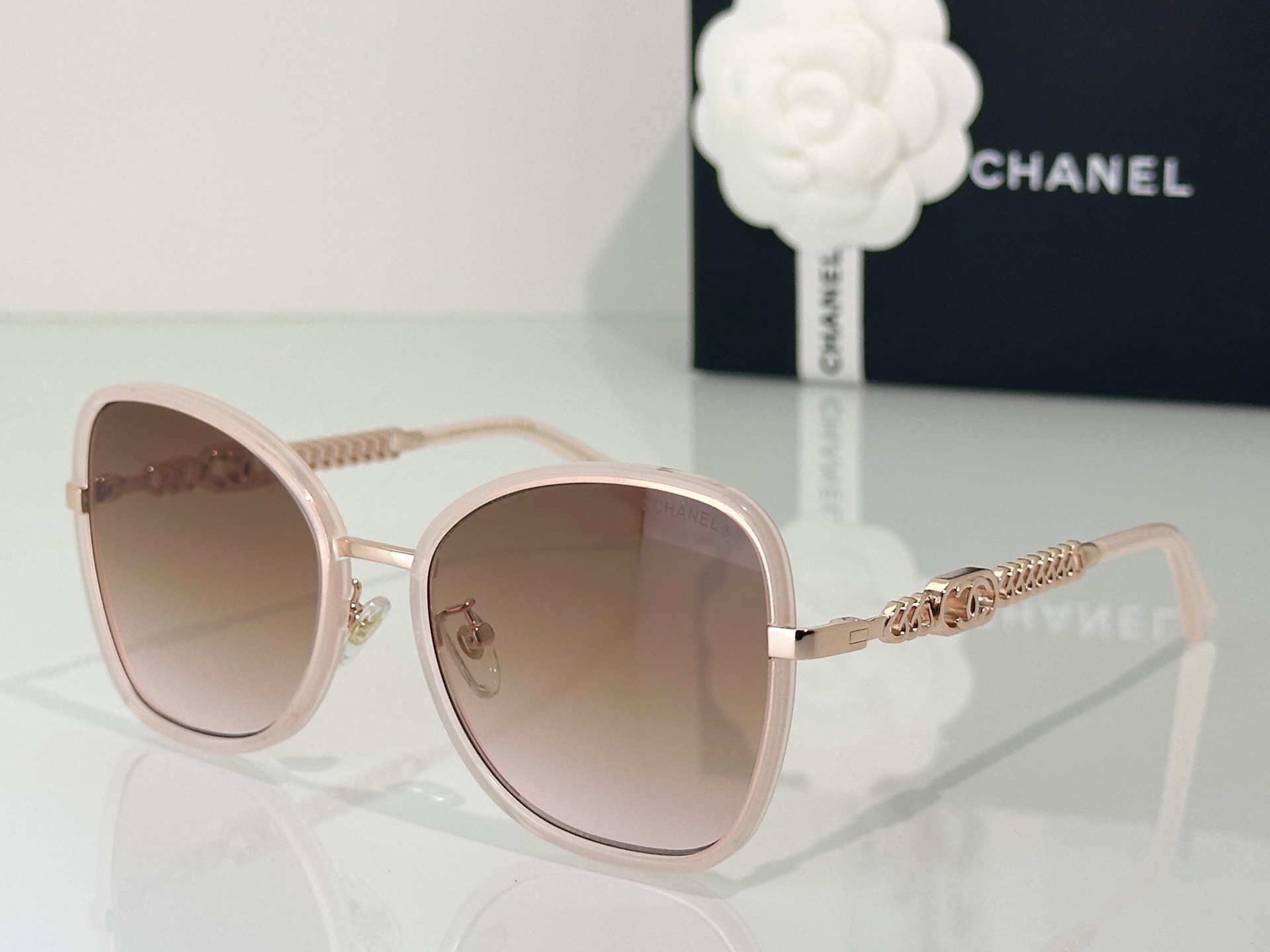 Chanel Sunglasses CH7288B