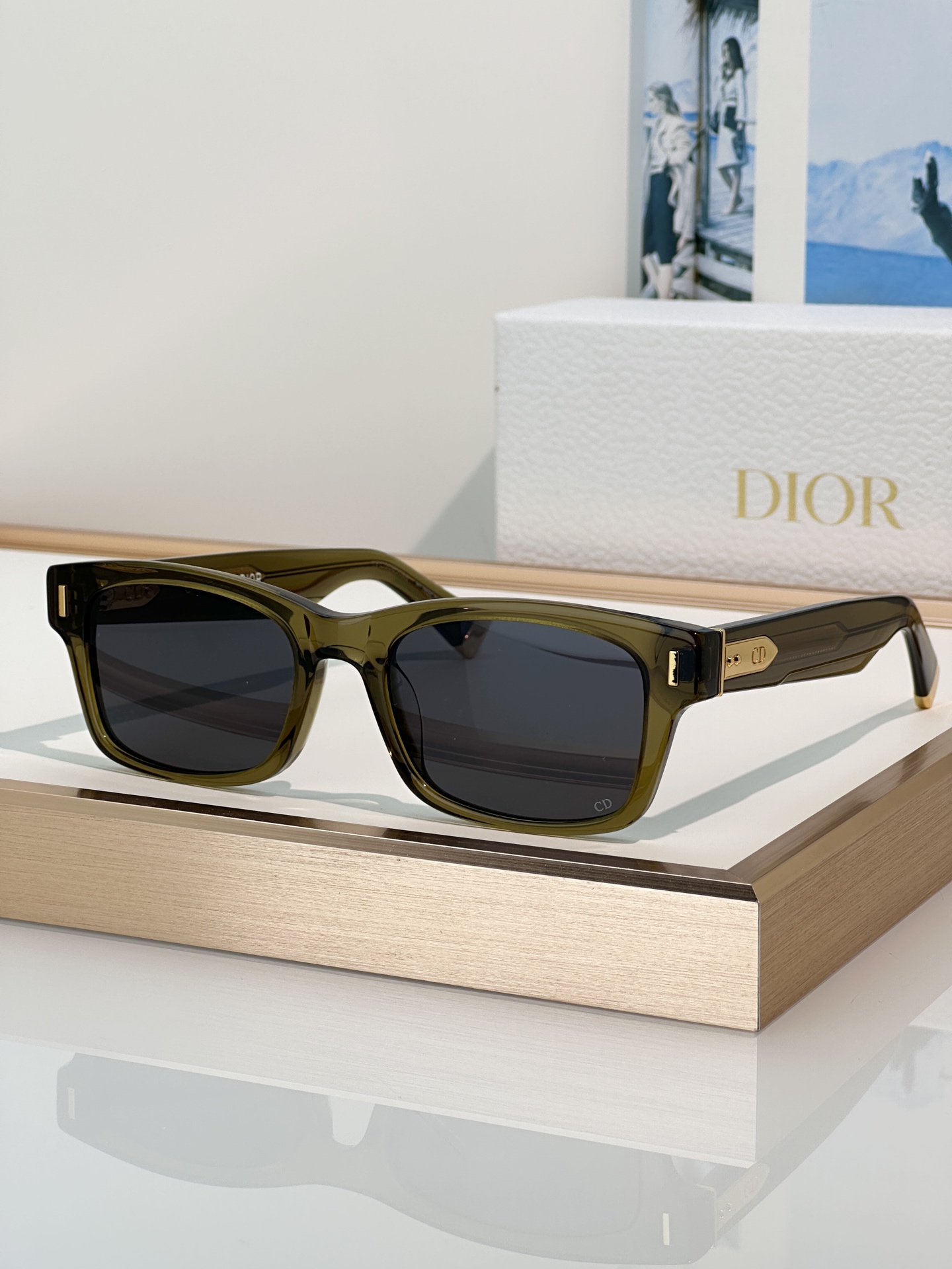Designer Sunglasses Tailoring