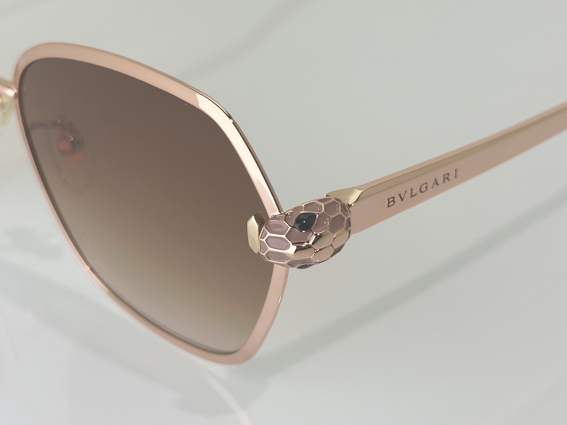 Bvlgari Sunglasses BV40091