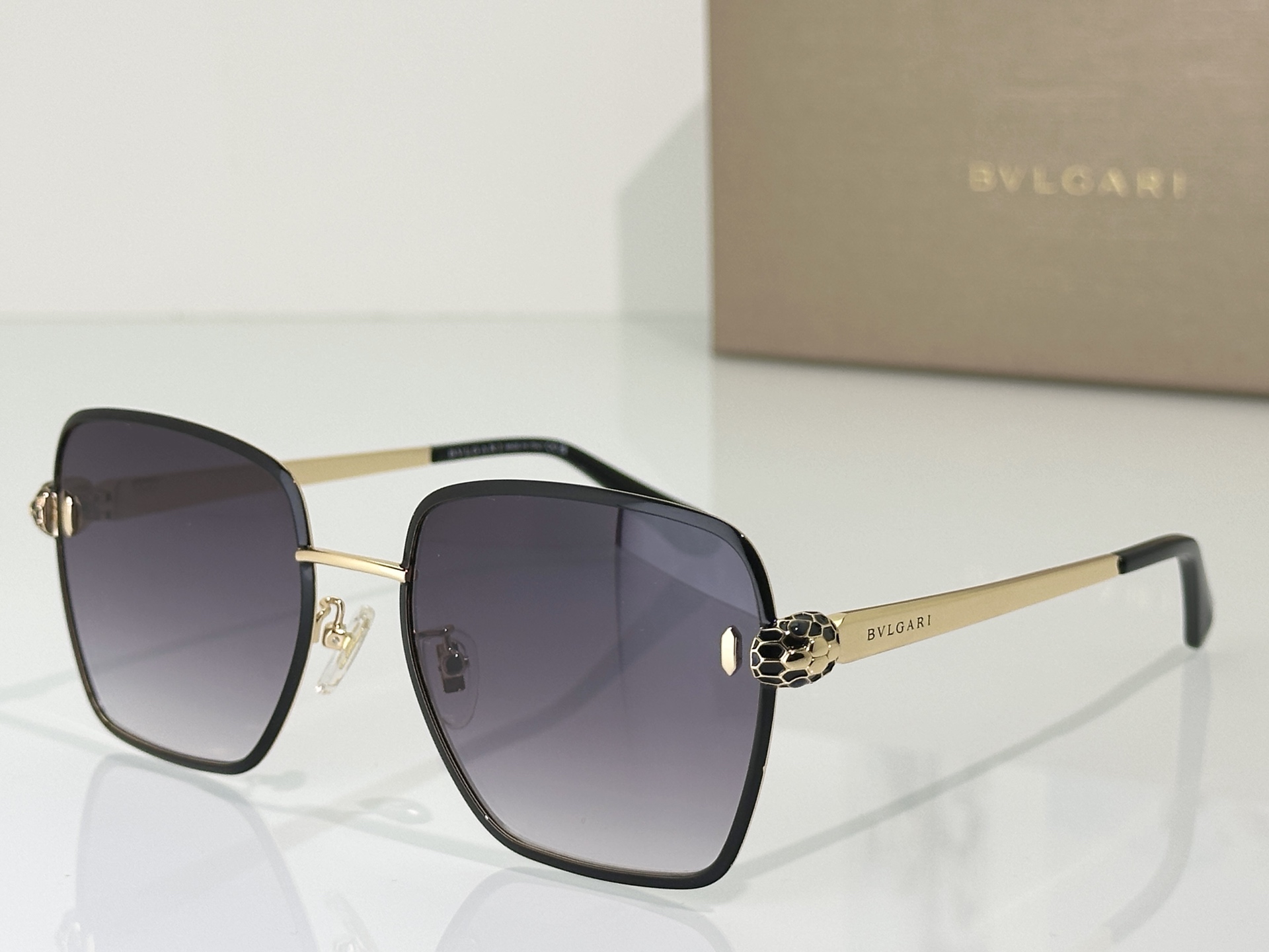 Bvlgari Sunglasses BV40092