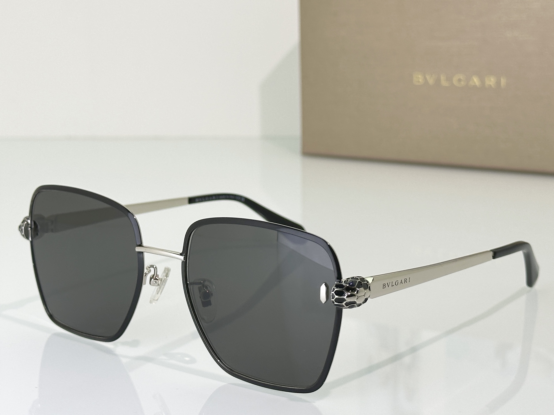 Bvlgari Sunglasses BV40092