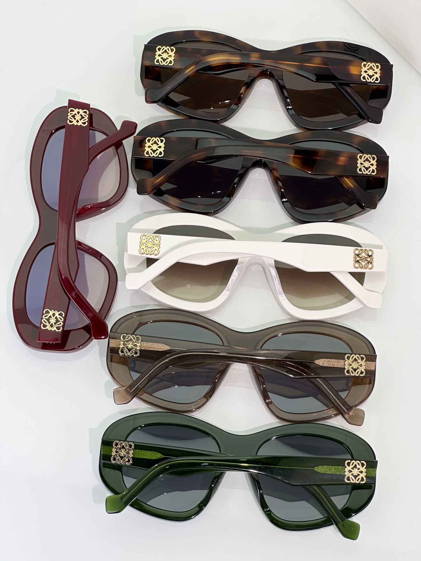 Loewe Sunglasses LW40181I