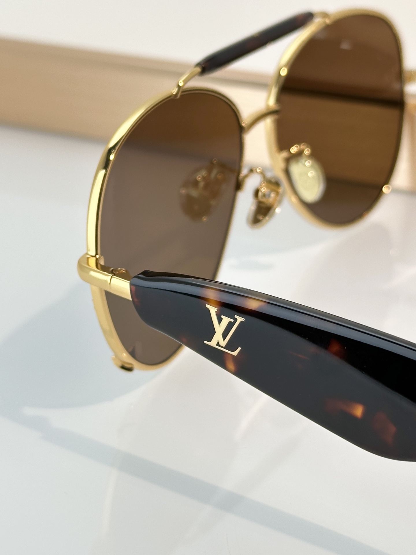 Designer Sunglasses Z3462U