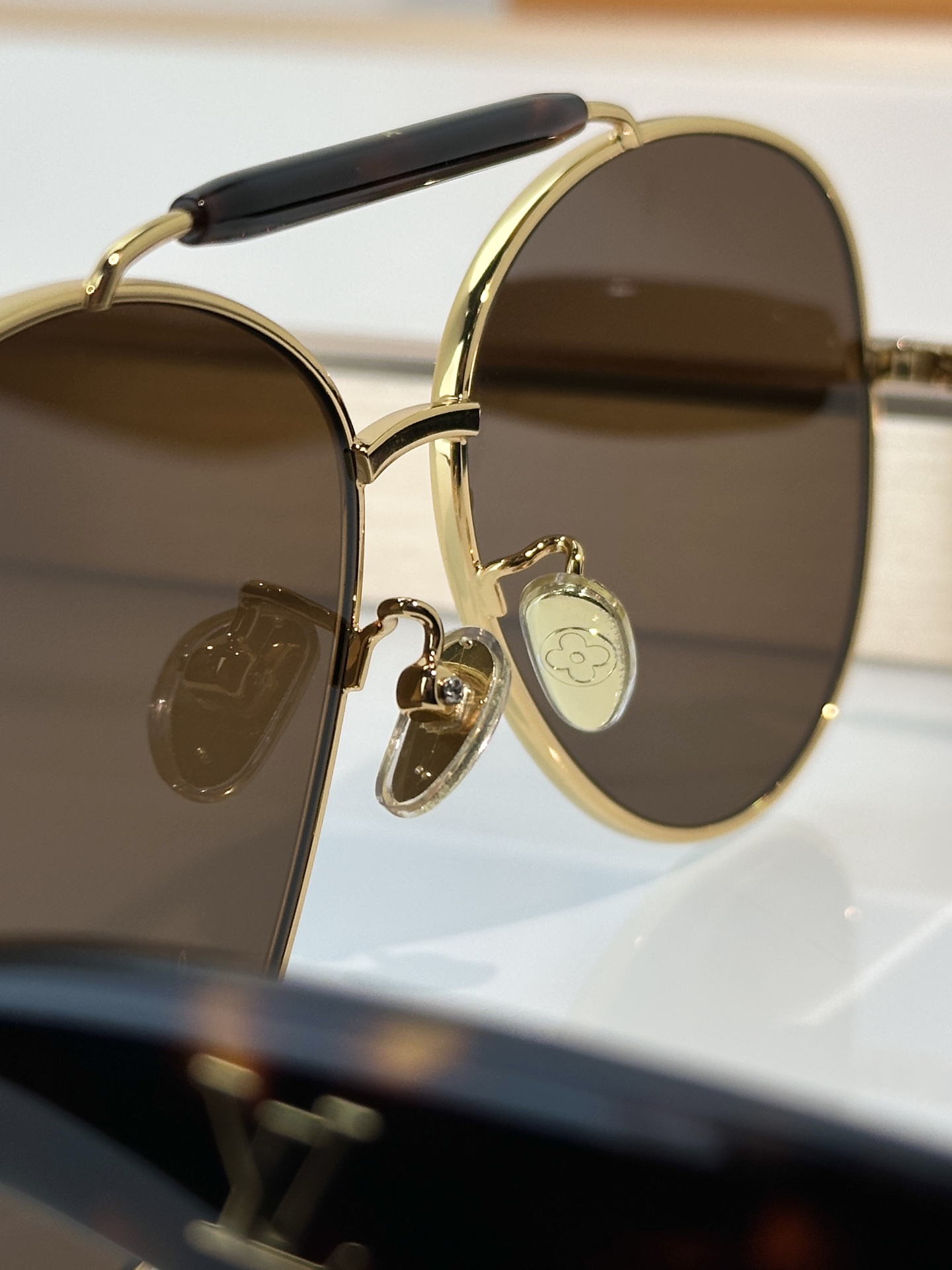 Designer Sunglasses Z3462U