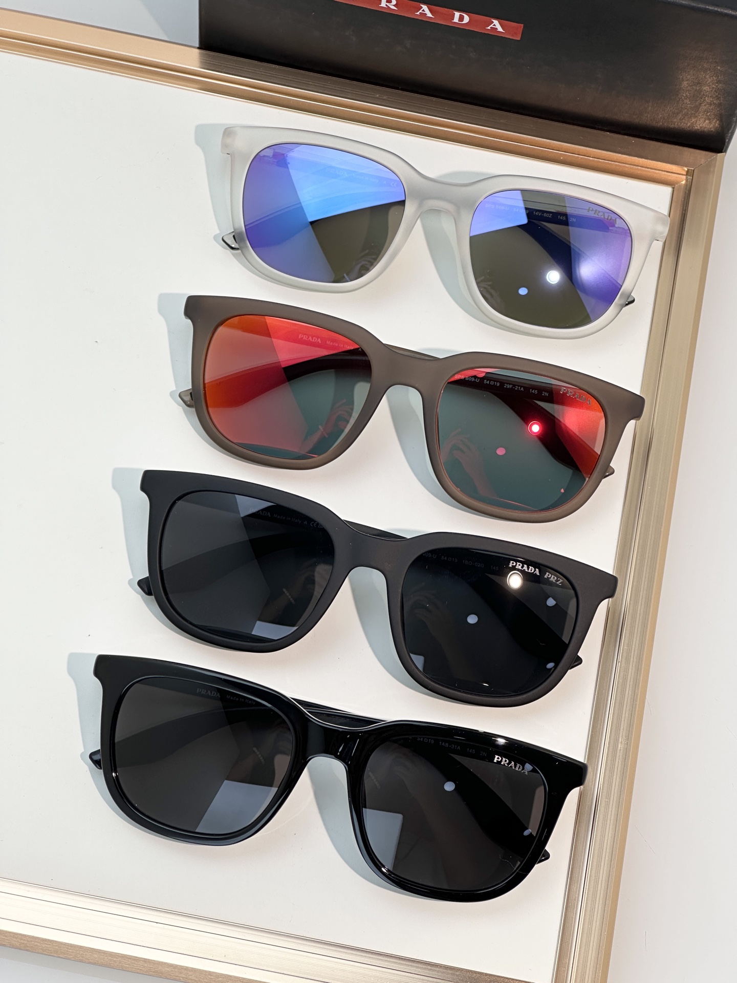 Designer Sunglasses SPS