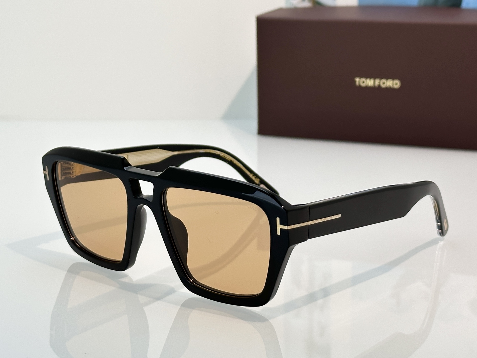 Designer Sunglasses FT1202