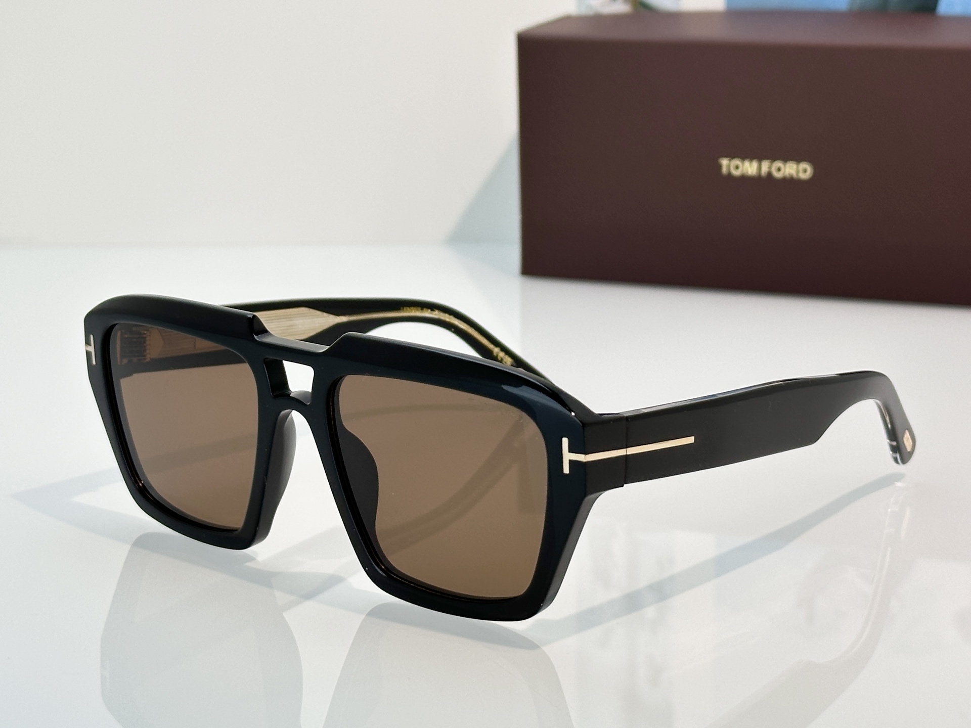 Designer Sunglasses FT1202
