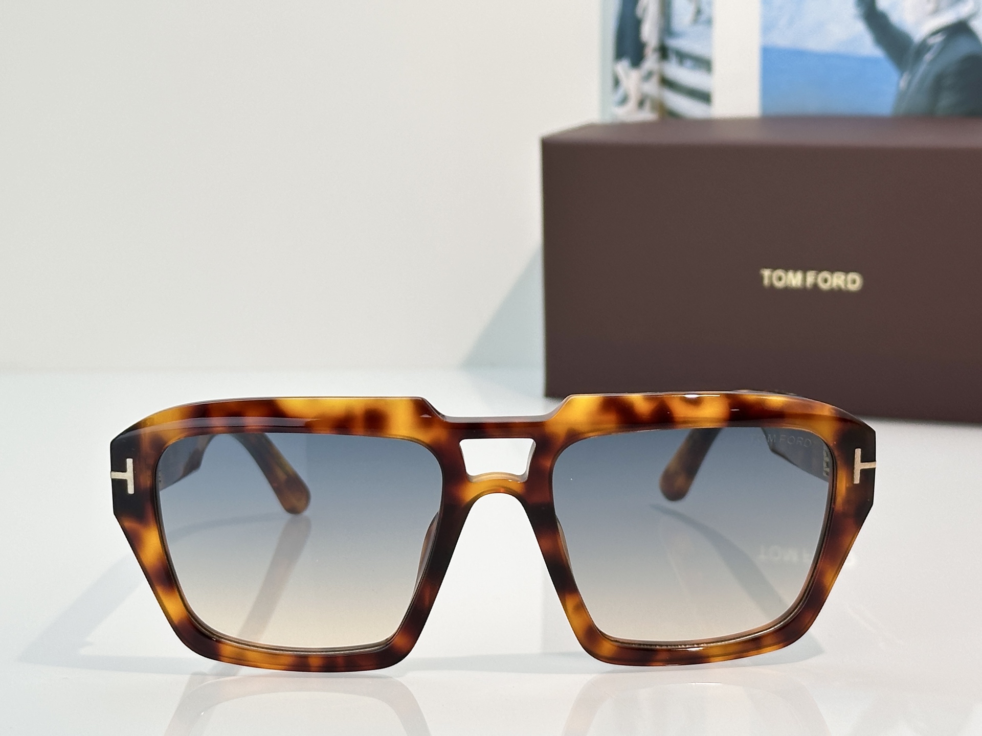 Designer Sunglasses FT1202
