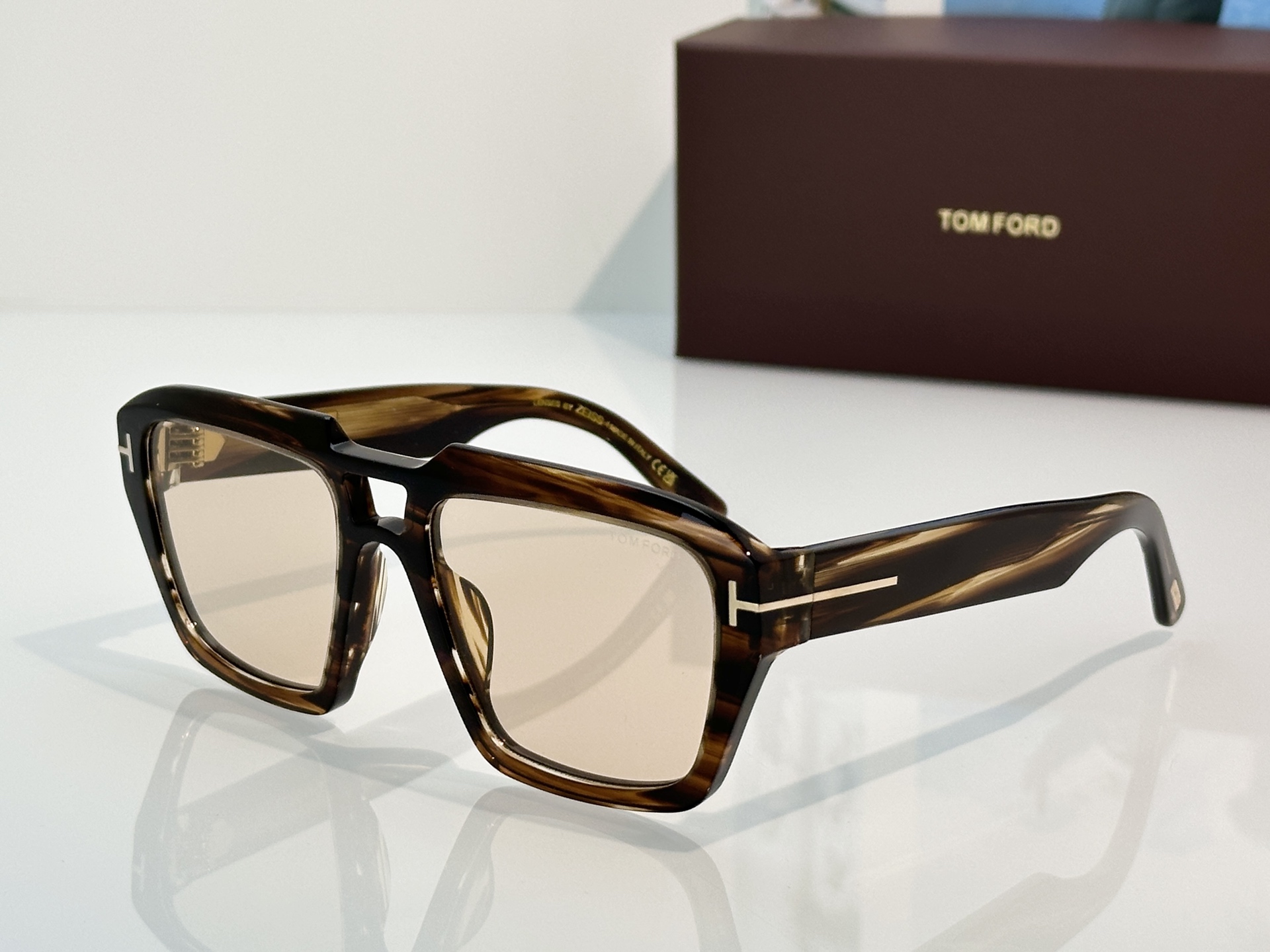 Designer Sunglasses FT1202