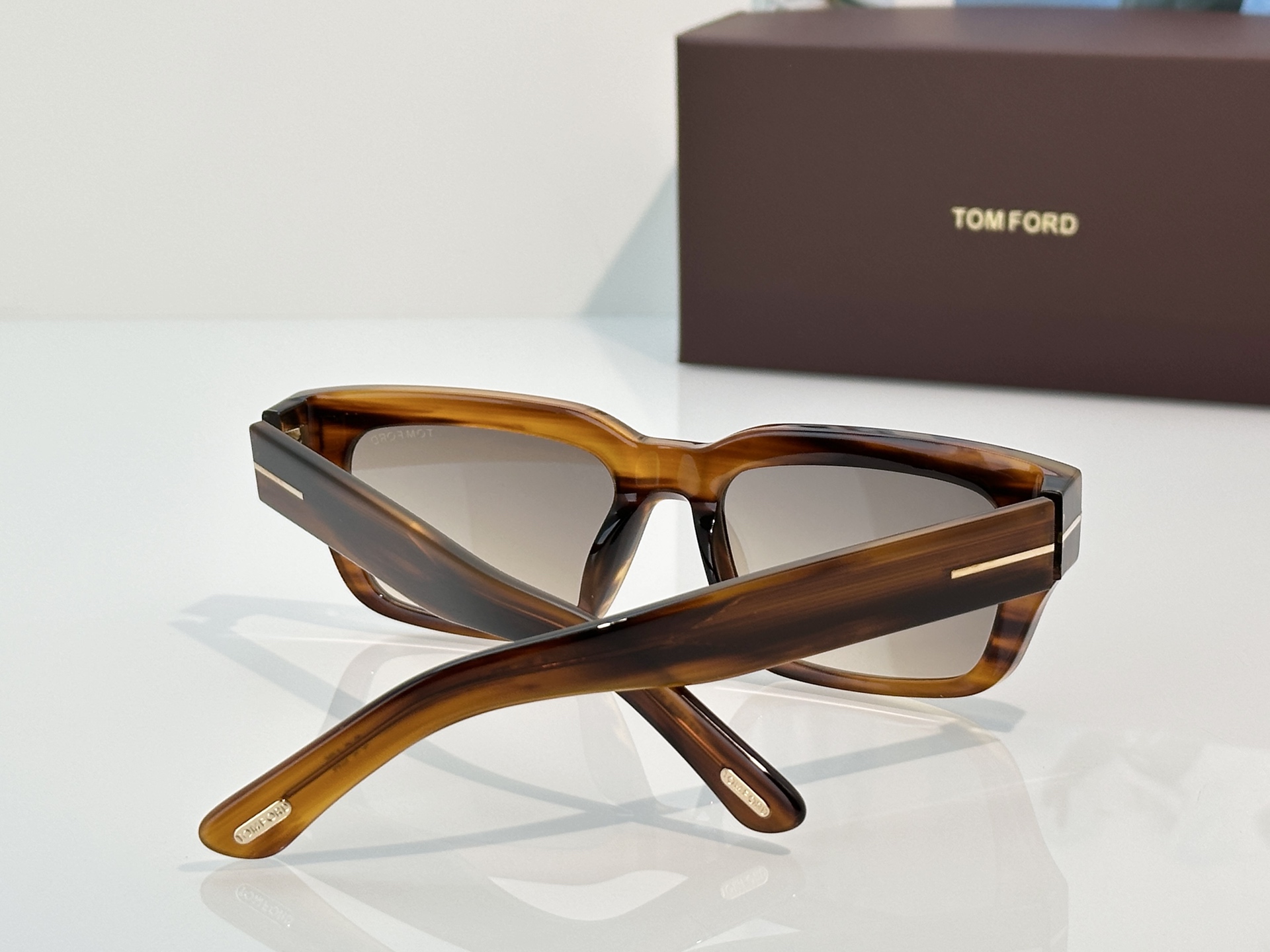 Designer Sunglasses FT1203