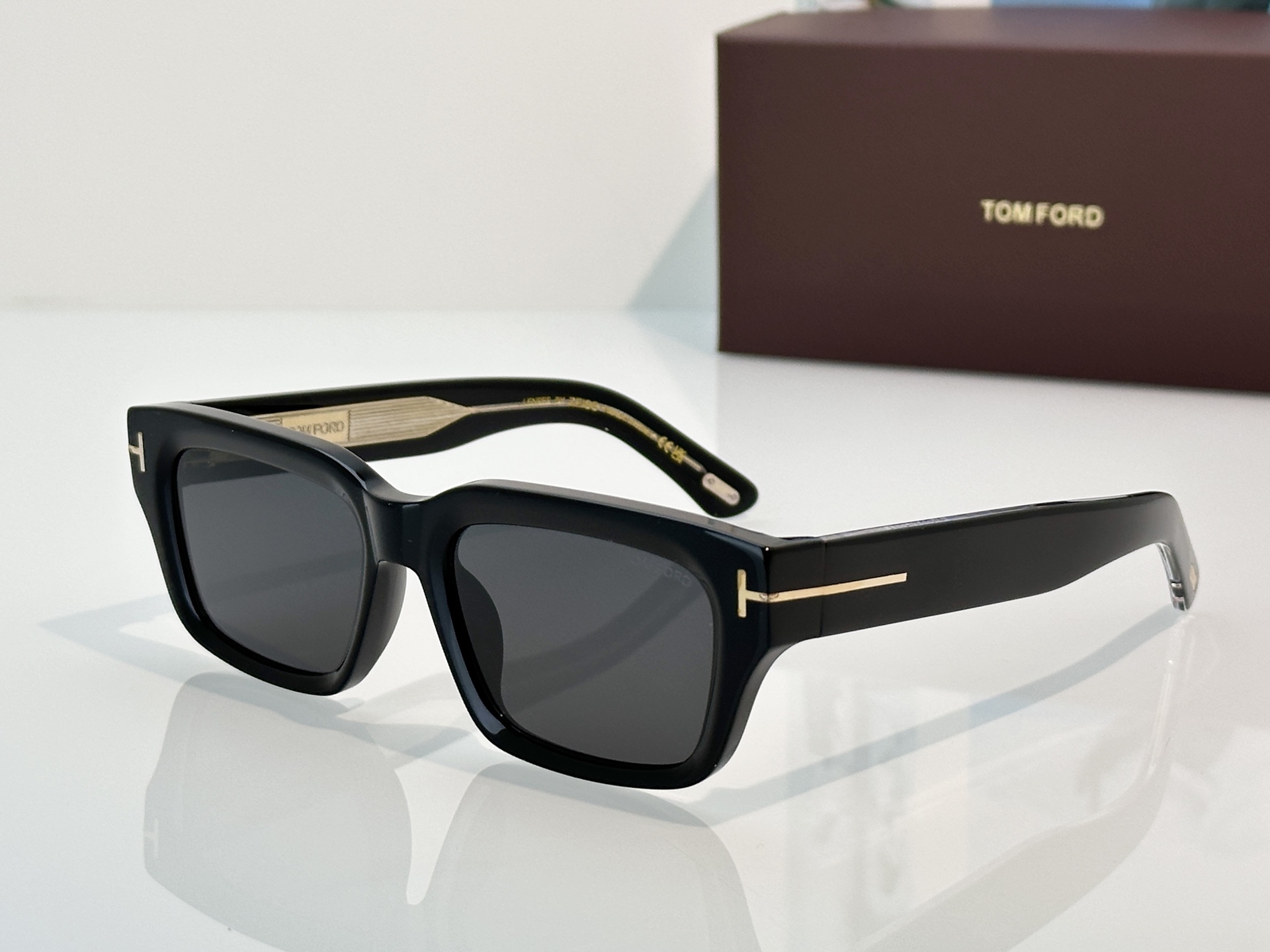 Designer Sunglasses FT1203