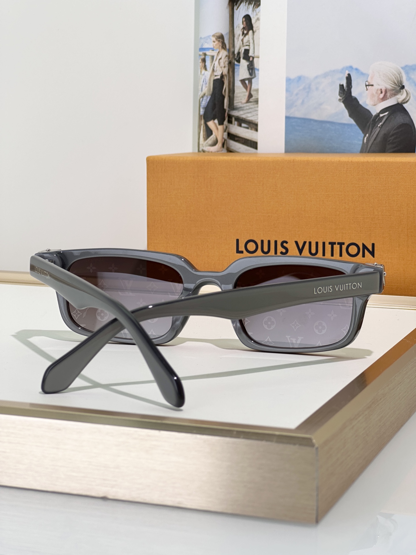 Louis Vuitton Sunglasses Z3595W