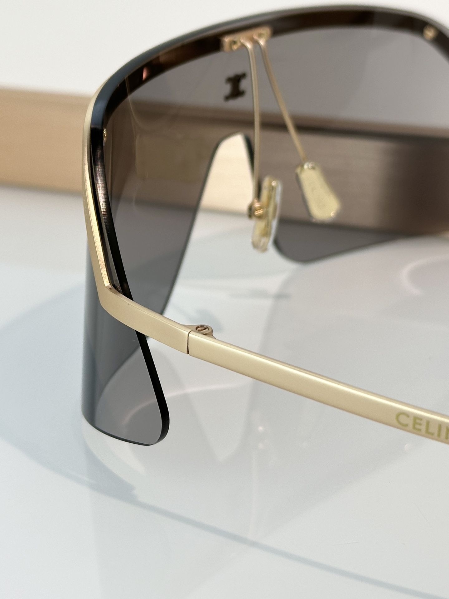 Designer Sunglasses CL40350U