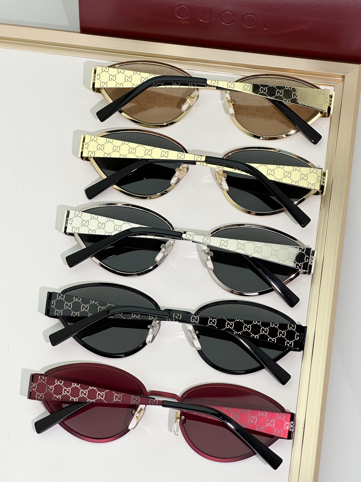 Gucci Sunglasses GG1853S