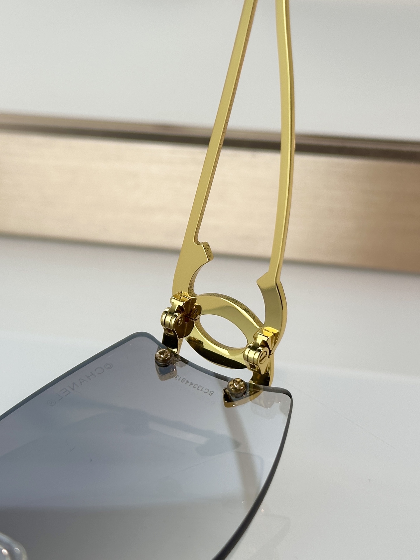 Chanel Sunglasses CH4087