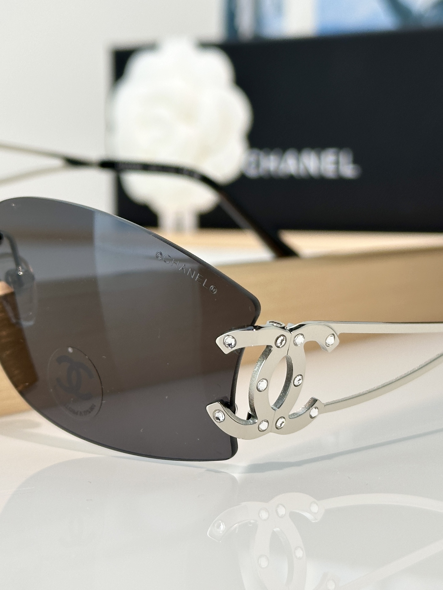 Chanel Sunglasses CH4087
