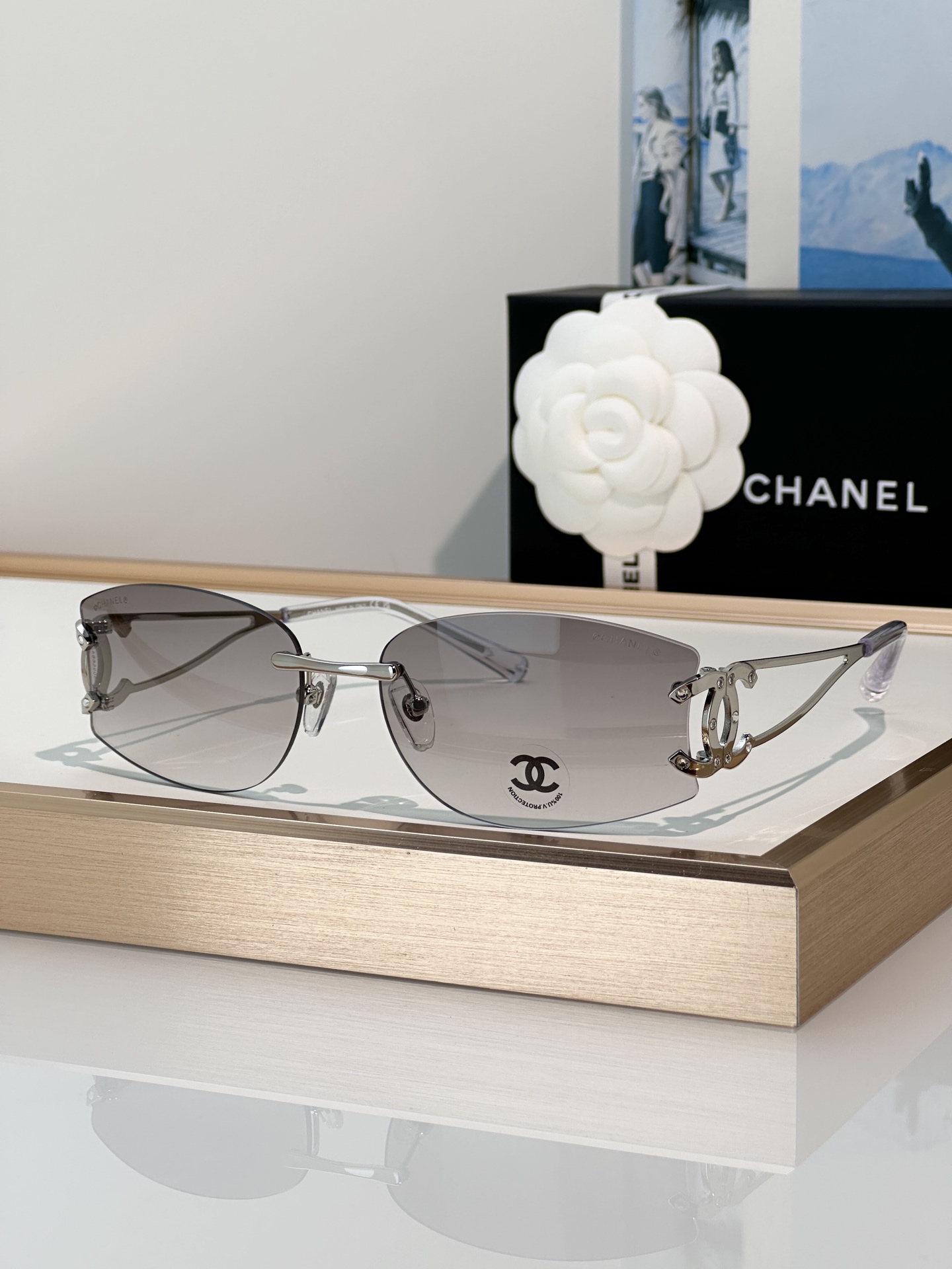 Chanel Sunglasses CH4087