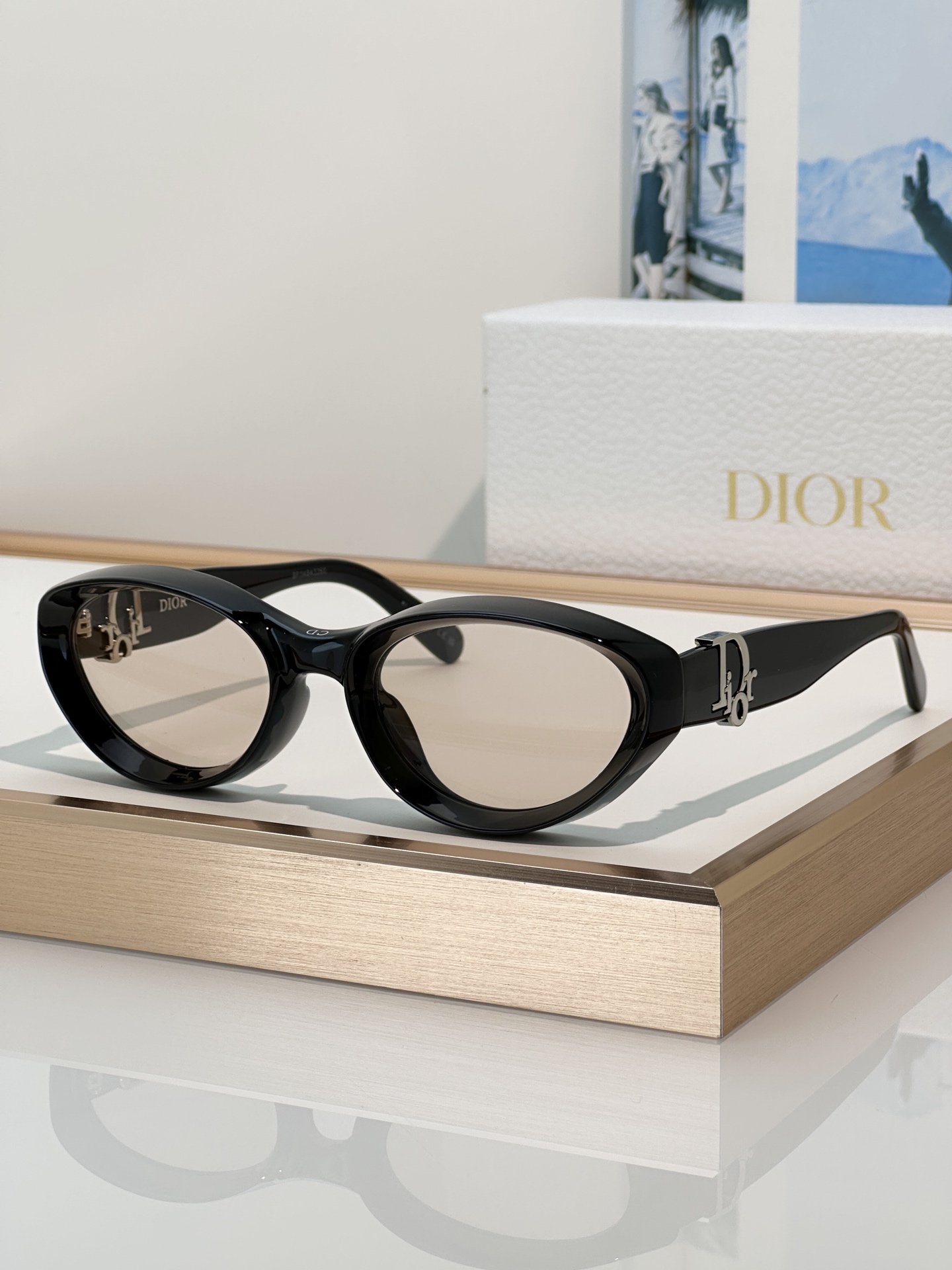 Designer Sunglasses Oblique