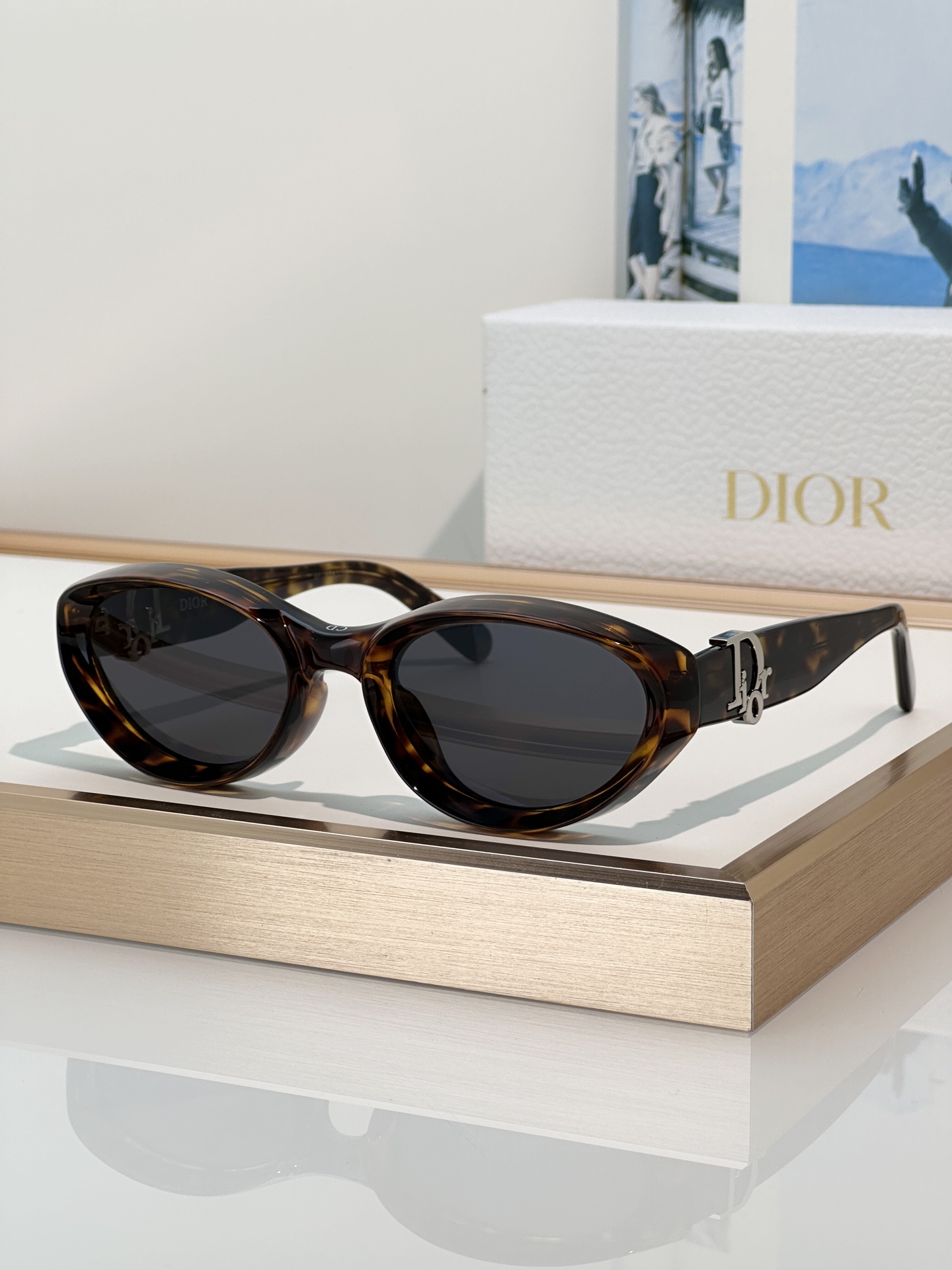 Designer Sunglasses Oblique