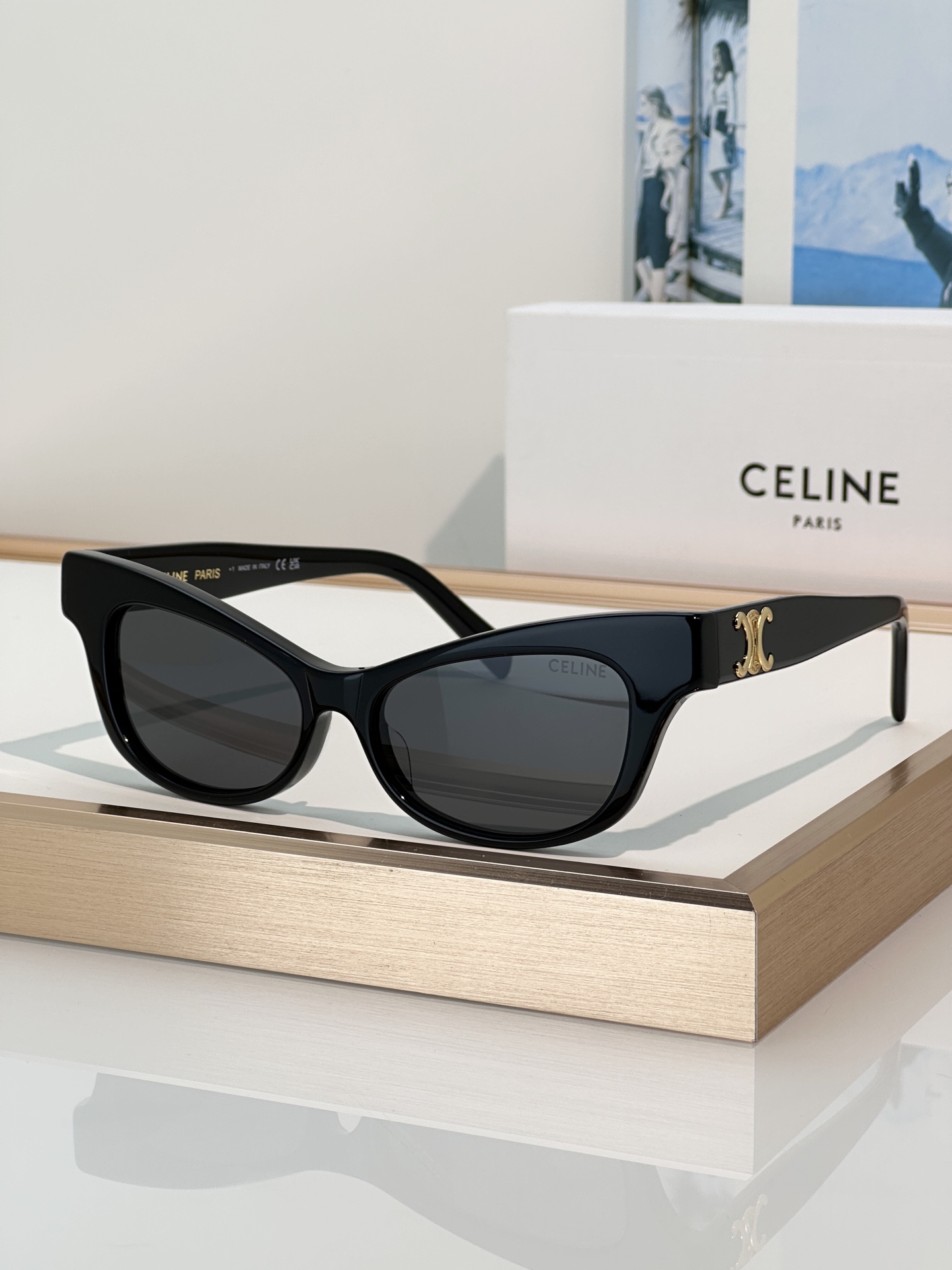 Designer Sunglasses CL40352U