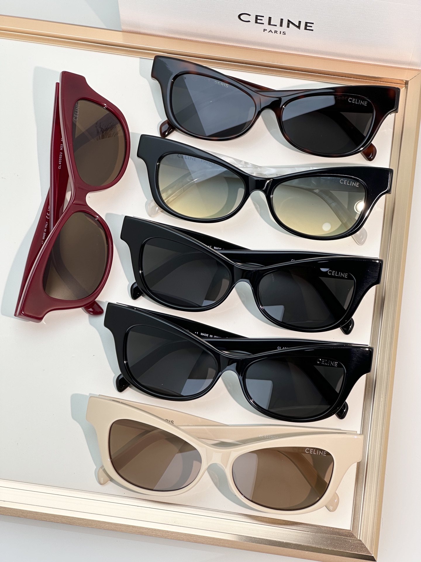 Designer Sunglasses CL40352U
