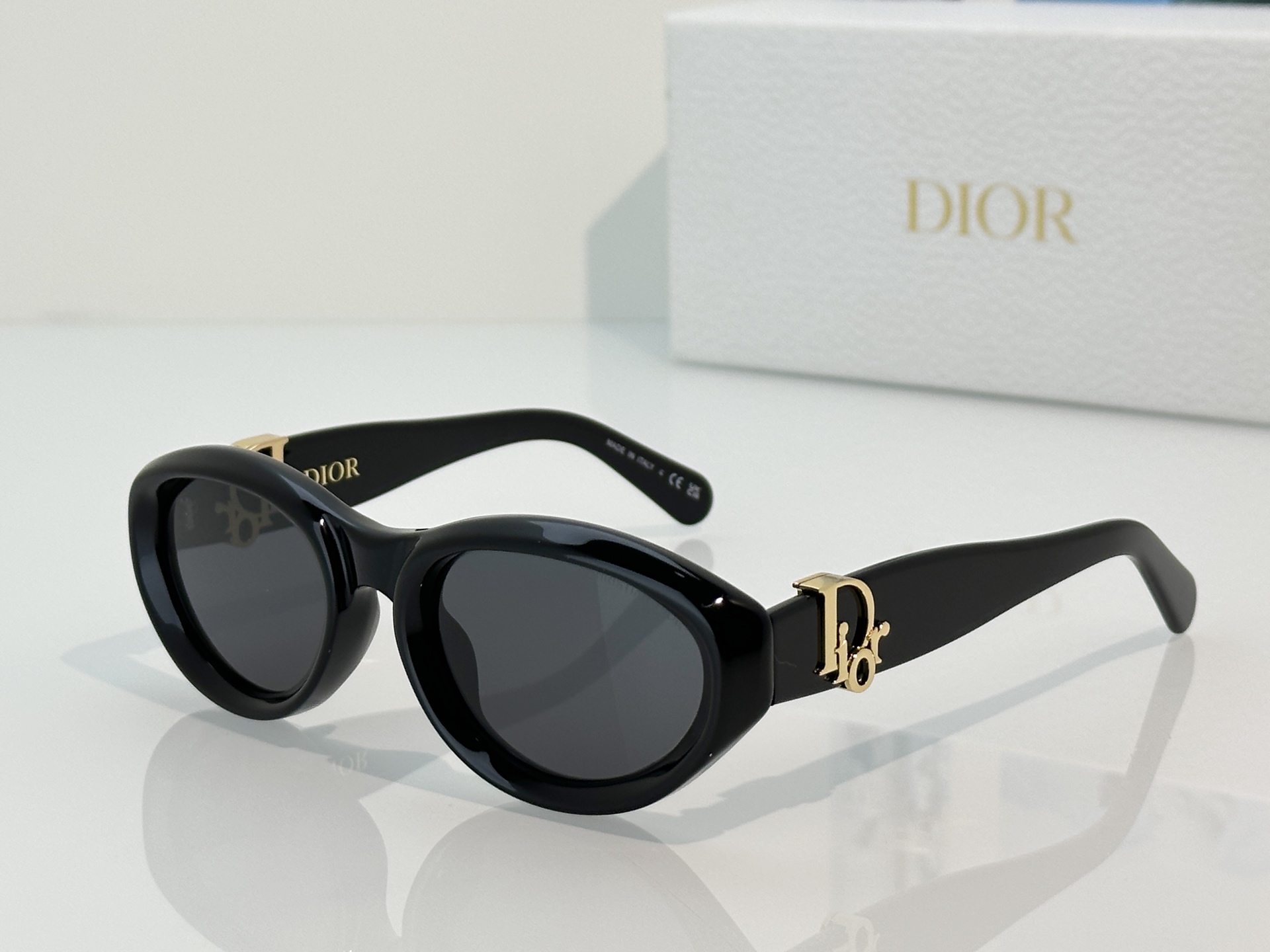 Designer Sunglasses Oblique