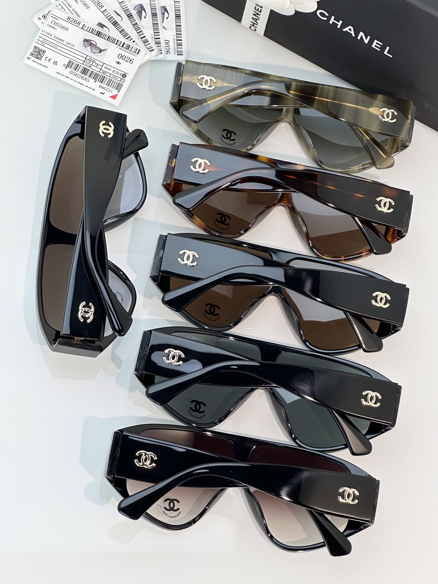 Chanel Sunglasses CH5569