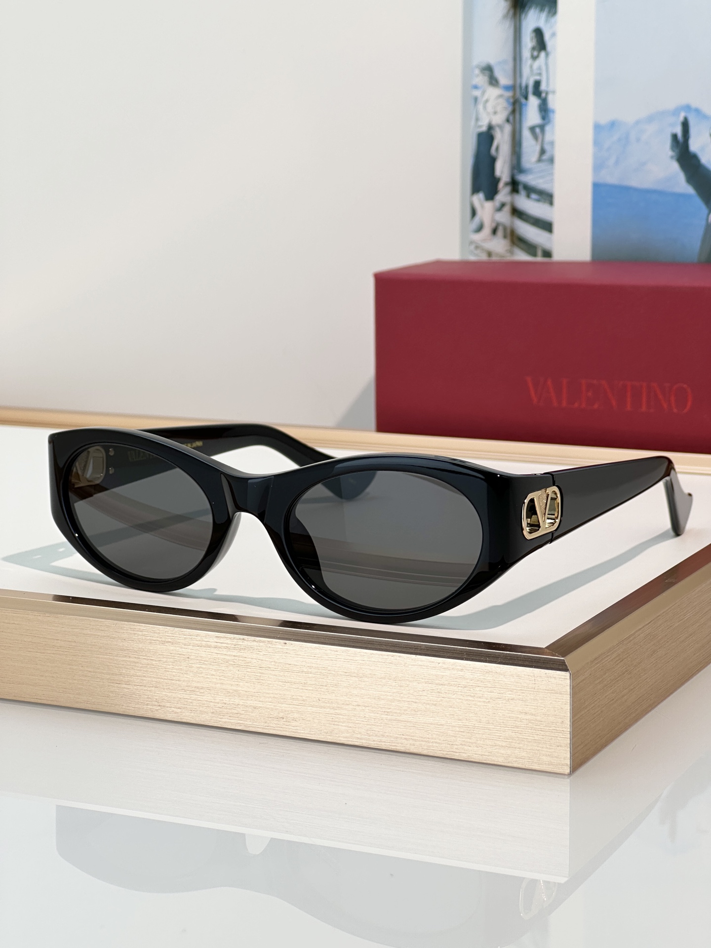 Designer Sunglasses VG0015SA