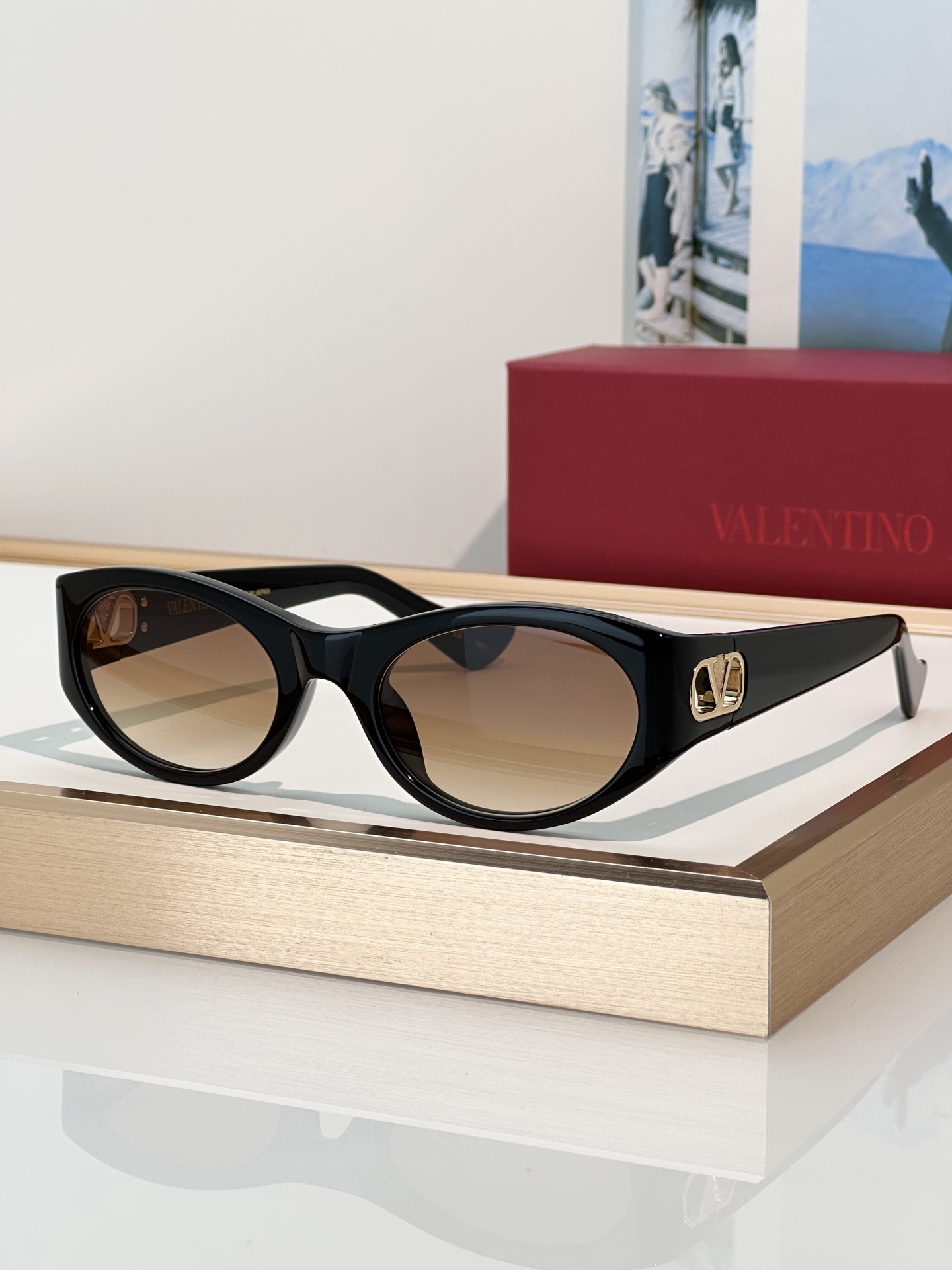Designer Sunglasses VG0015SA