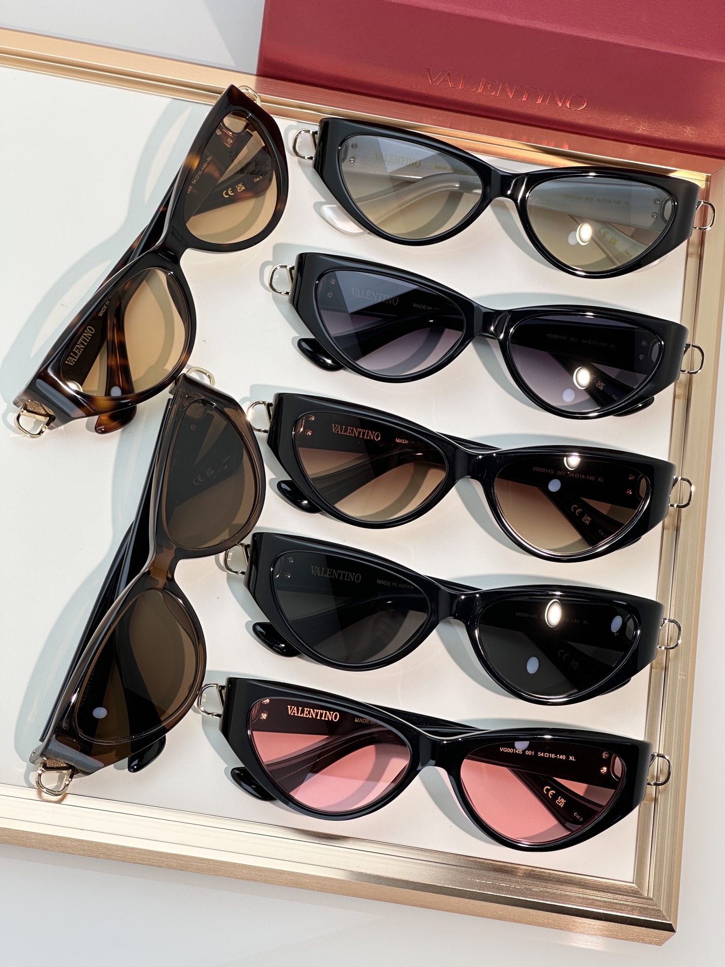 Designer Sunglasses VG0014SA
