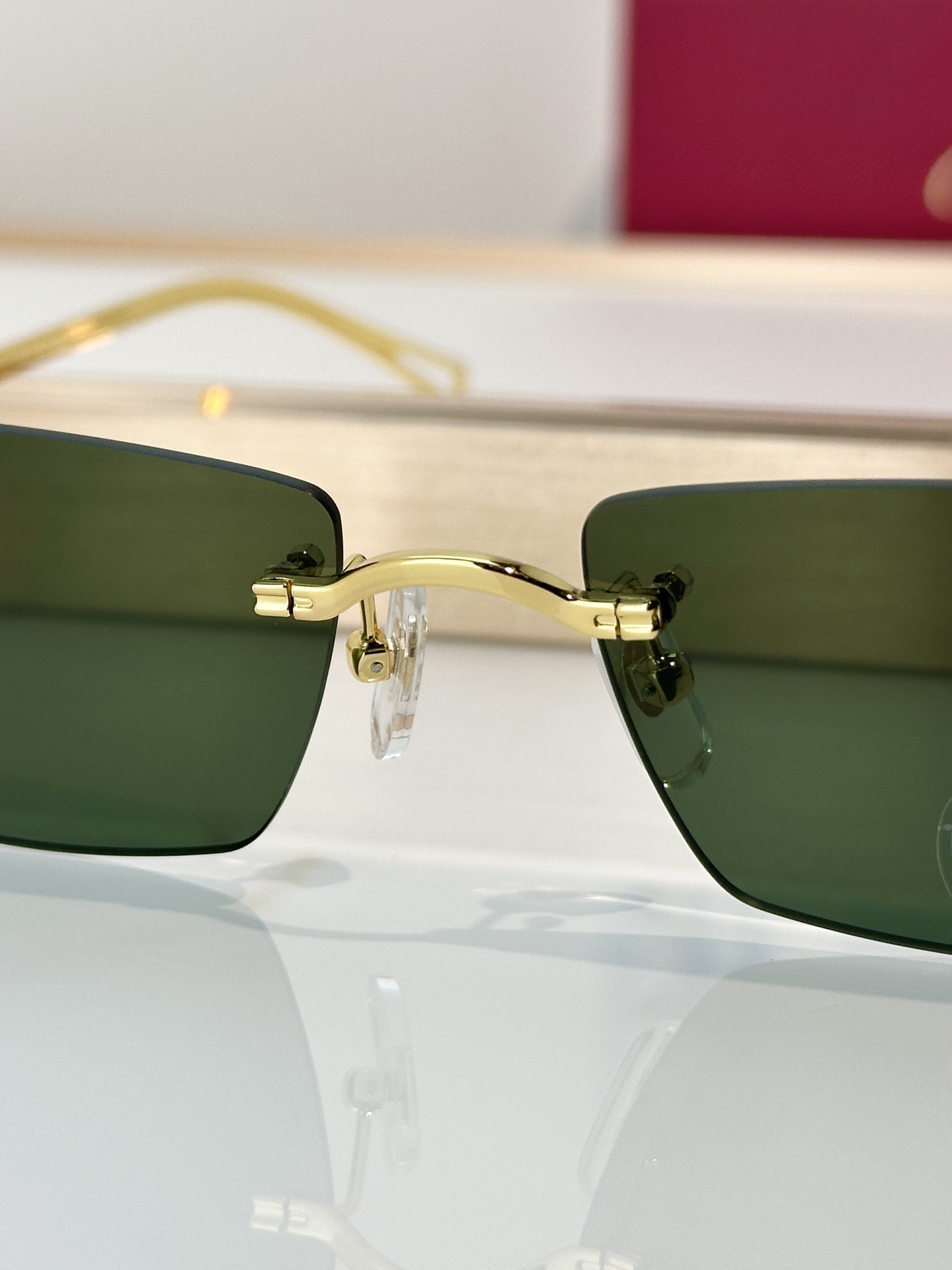 Designer Sunglasses CT0647S