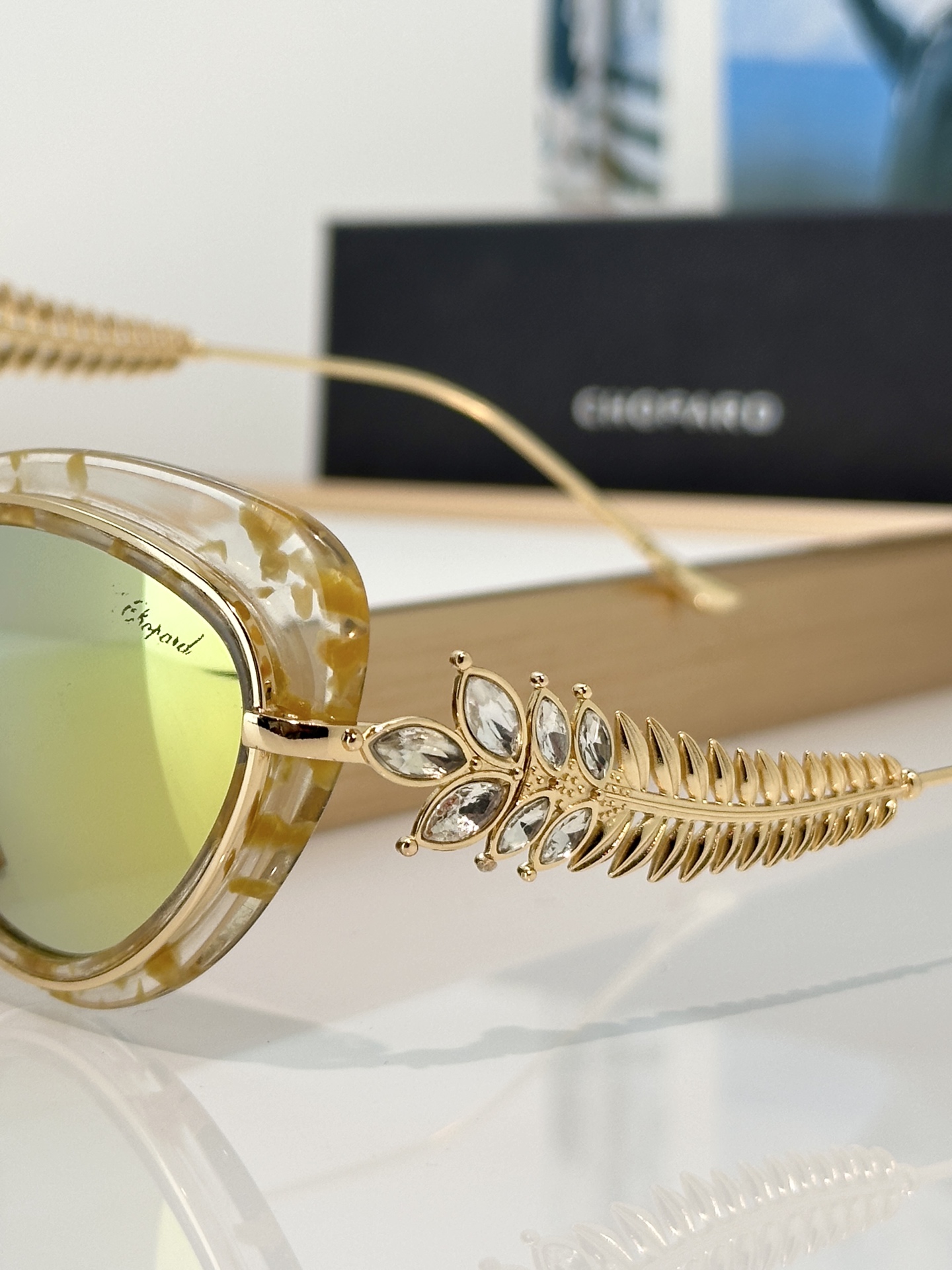 Designer Sunglasses SCHD39