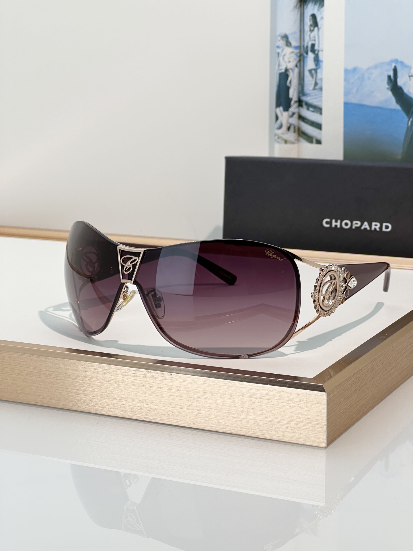 Designer Sunglasses SCH863S