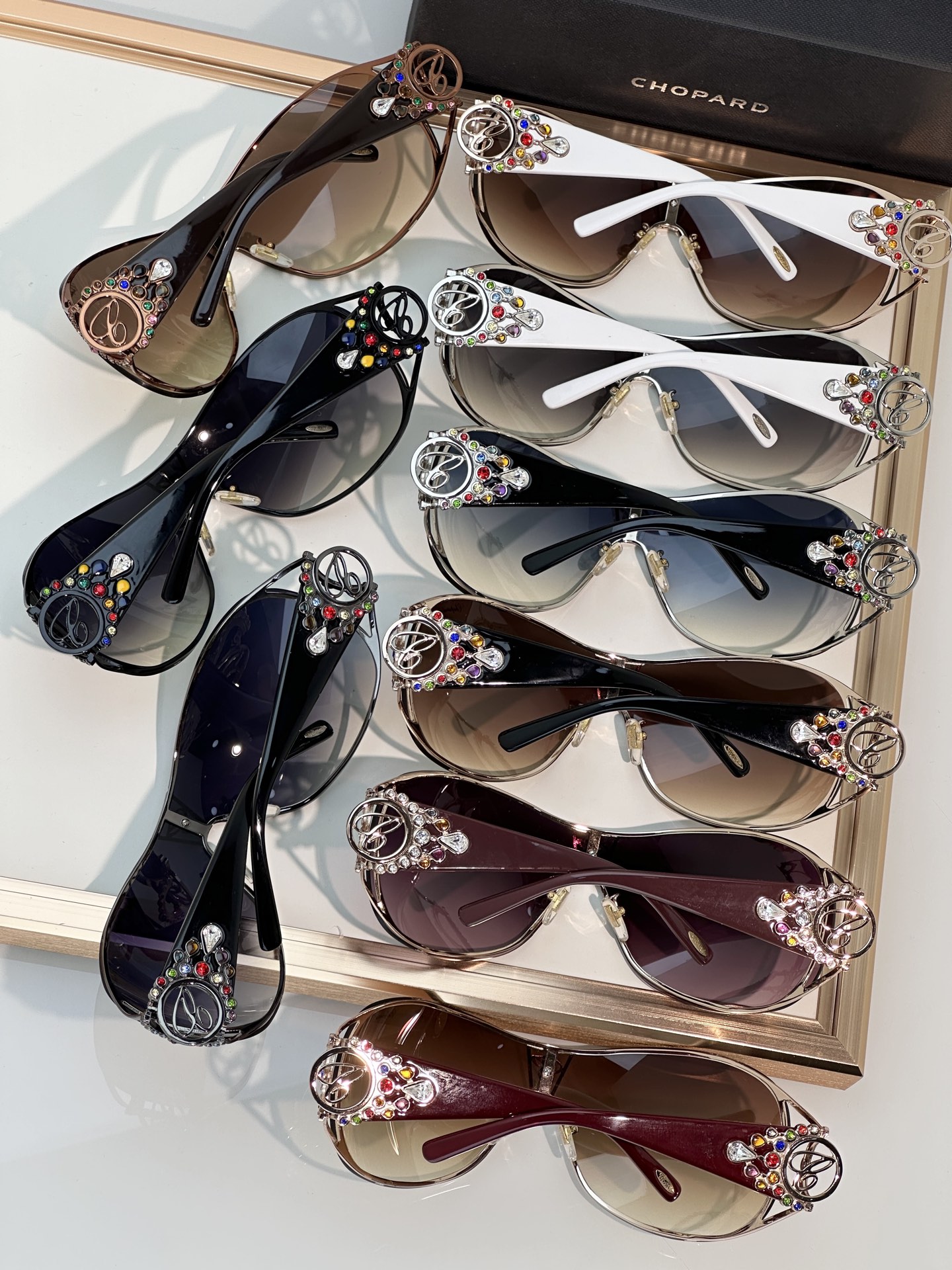 Designer Sunglasses SCH863S
