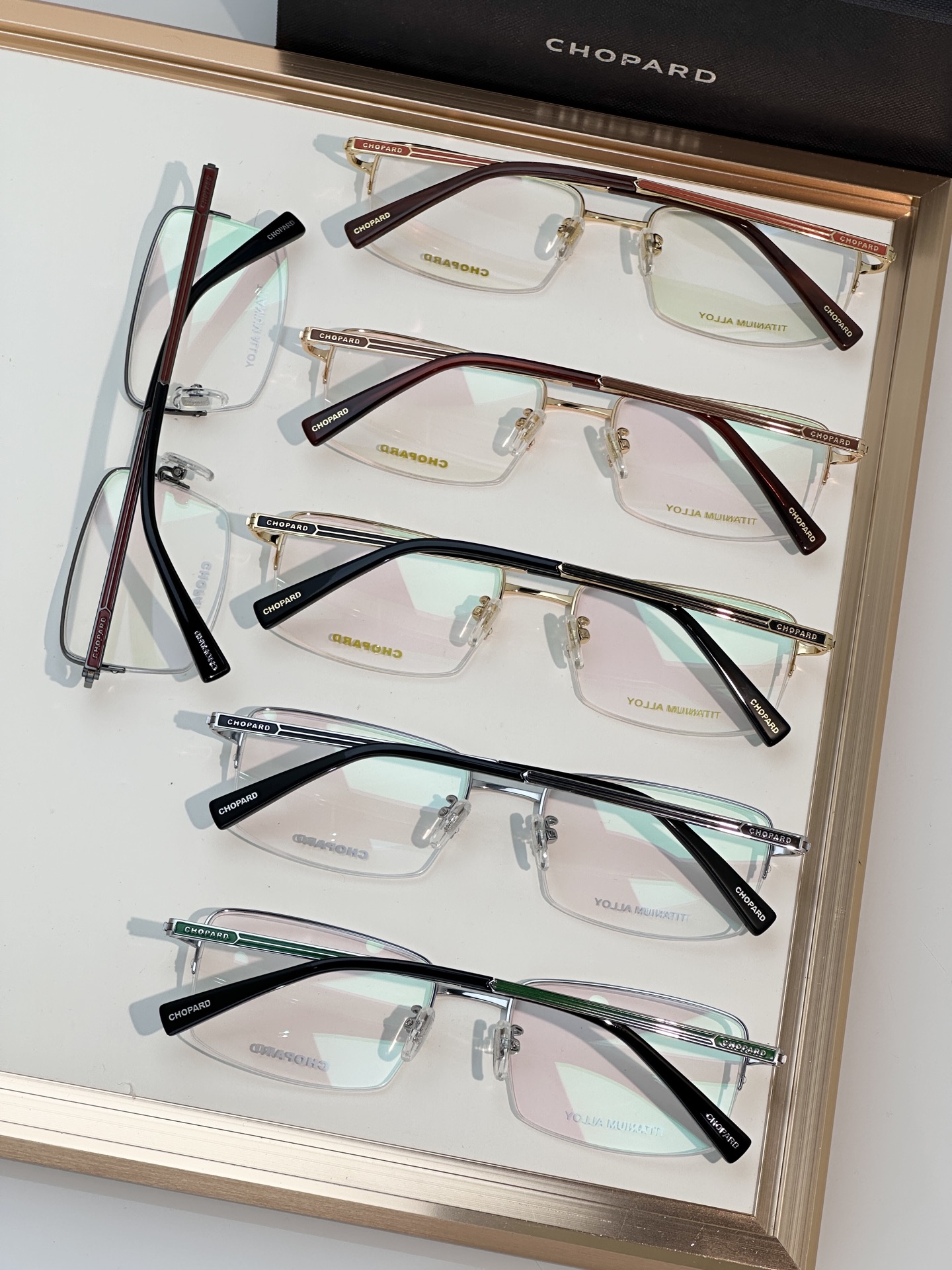 Designer Sunglasses VCHM25J