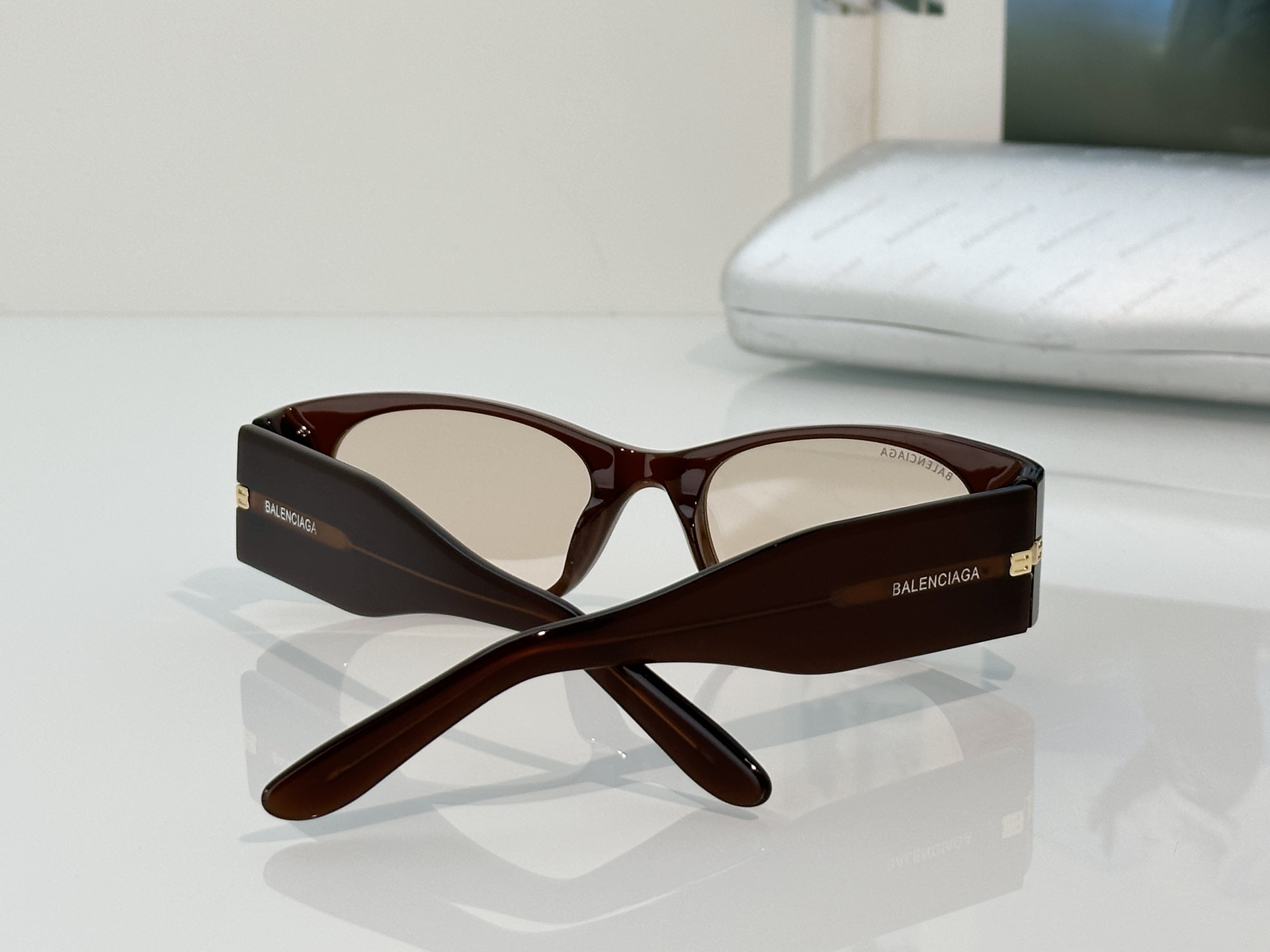 Designer Sunglasses BB7158S