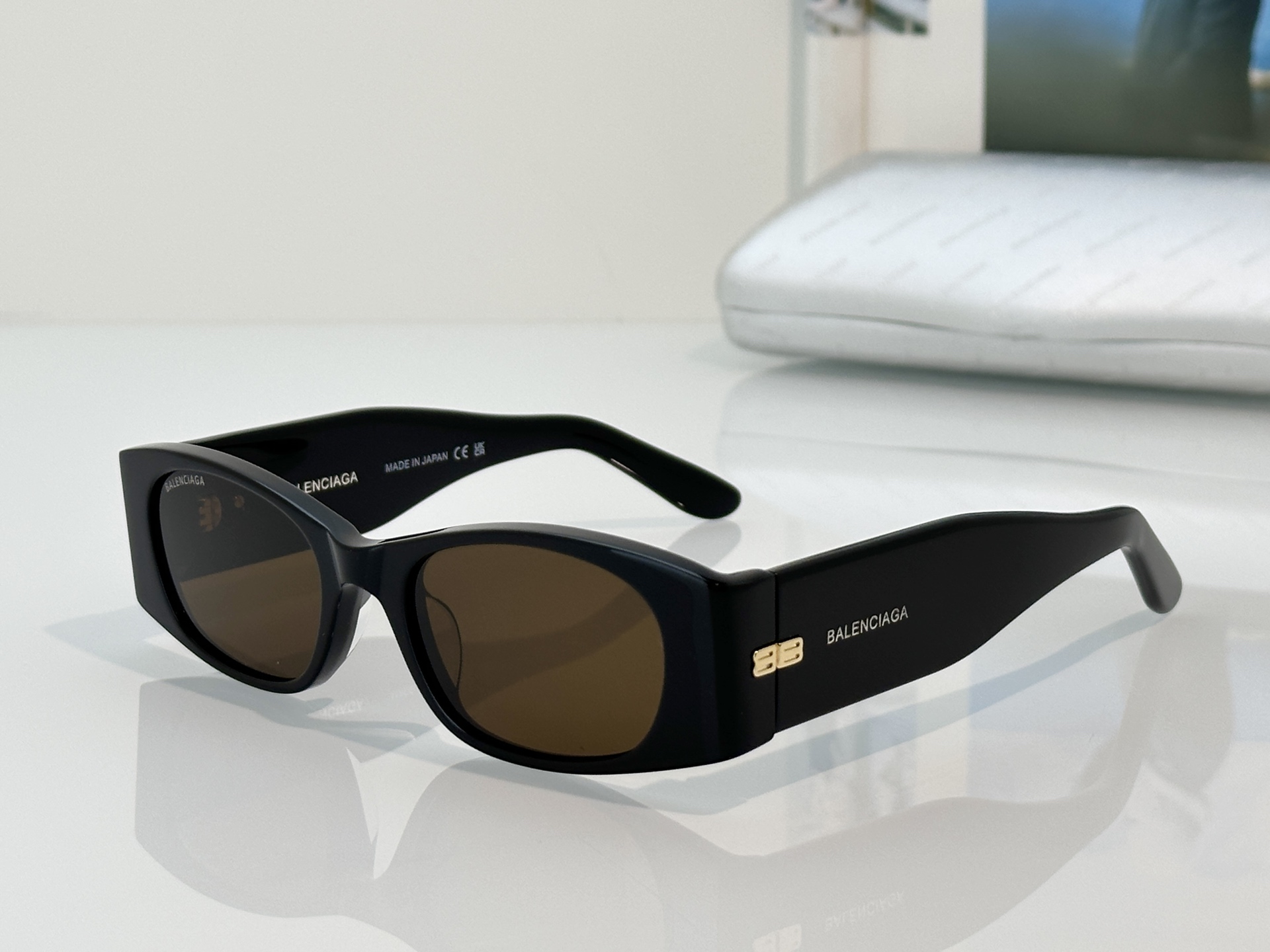 Designer Sunglasses BB7158S