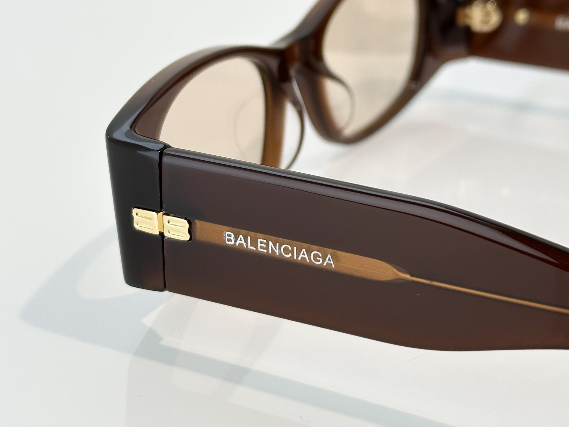 Designer Sunglasses BB7158S