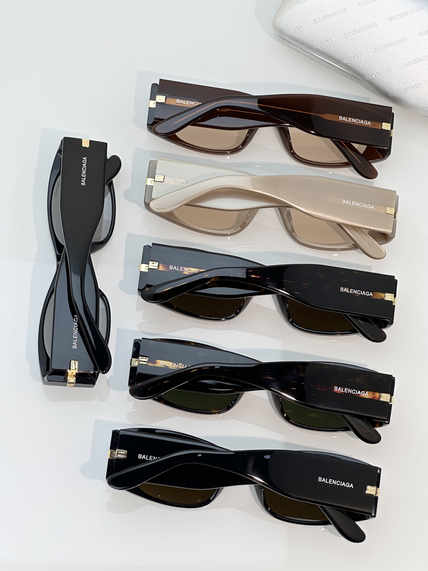 Designer Sunglasses BB7158S