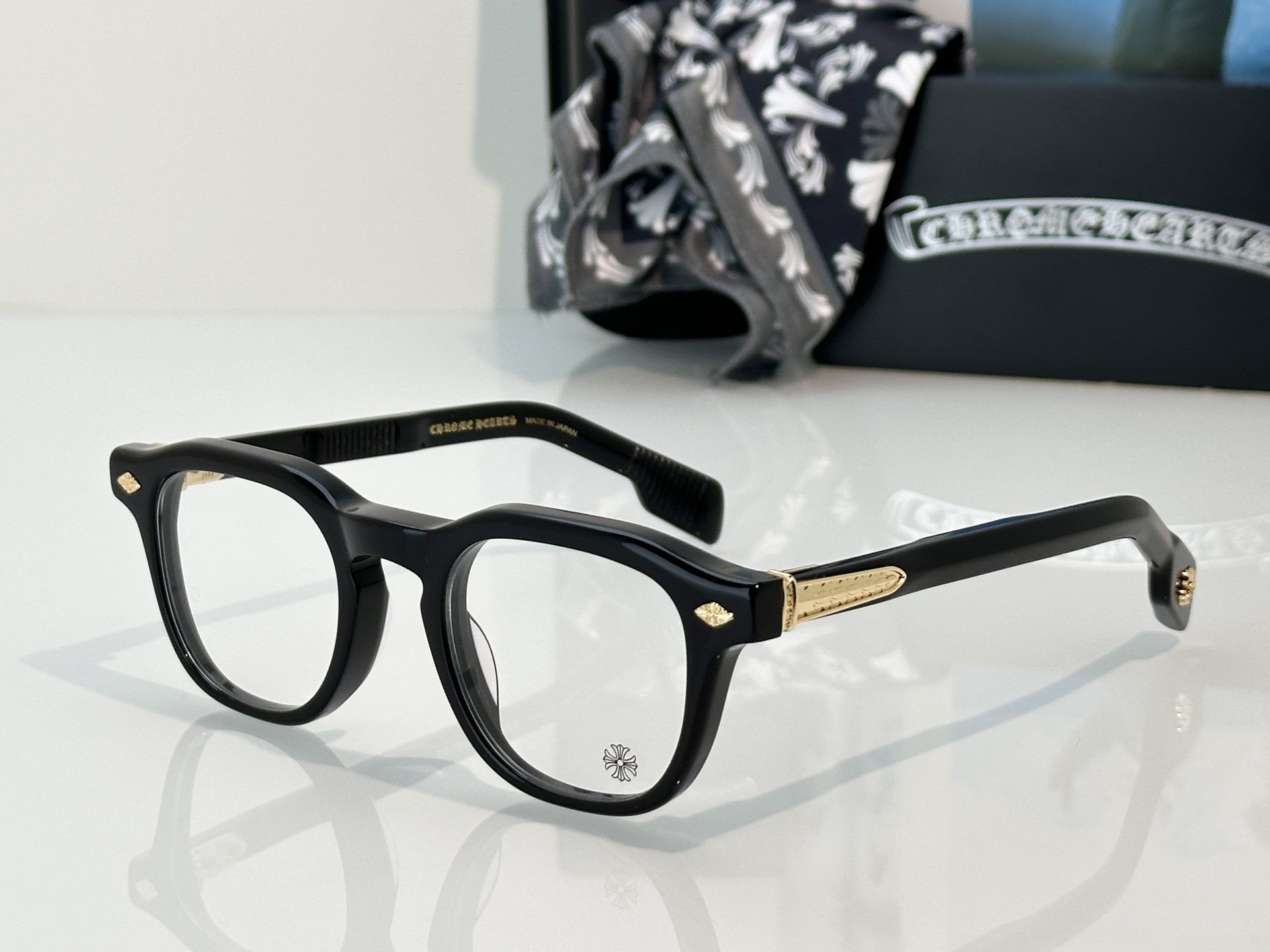 Designer Sunglasses CHIRP