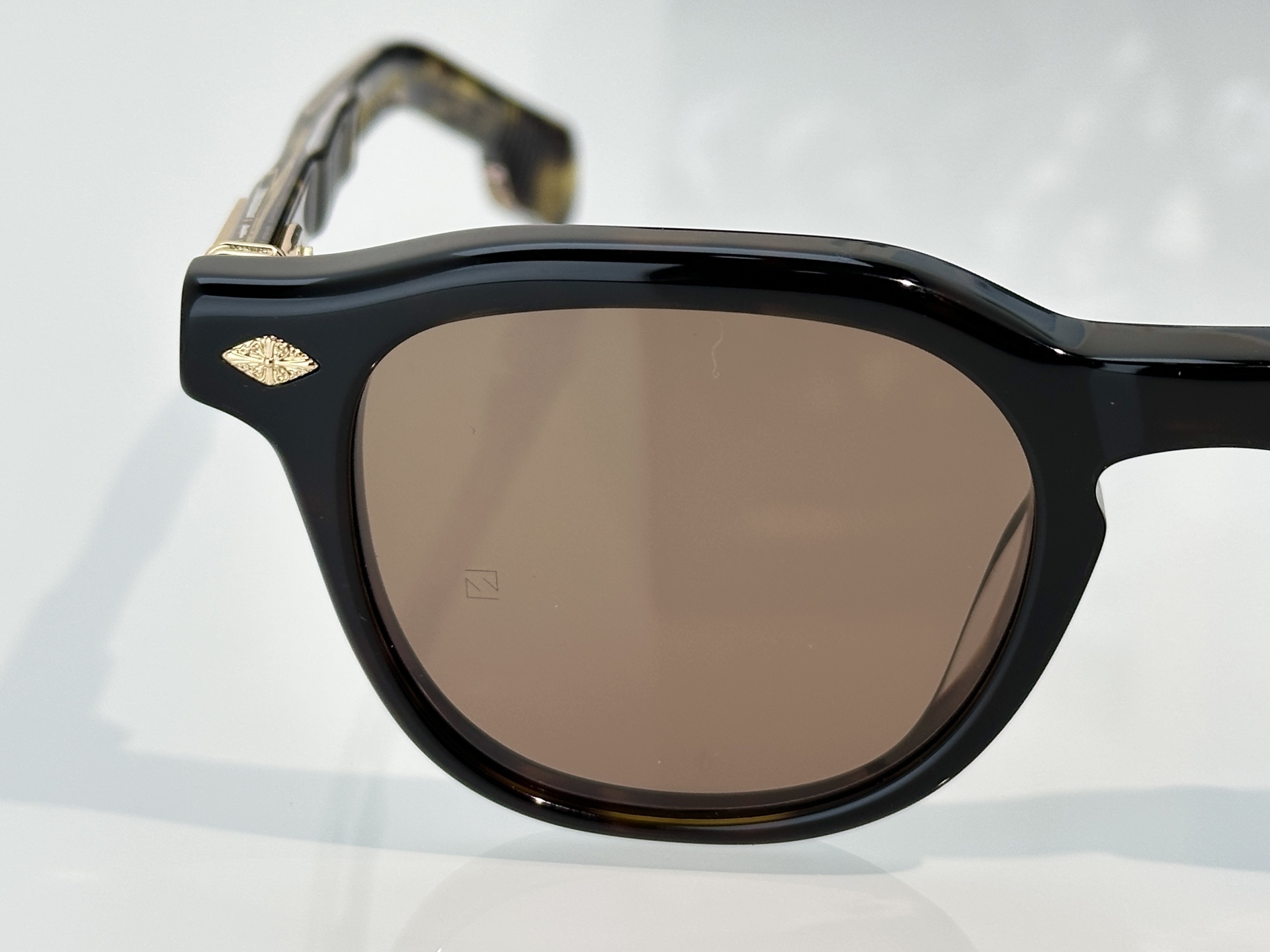Designer Sunglasses CHIRP