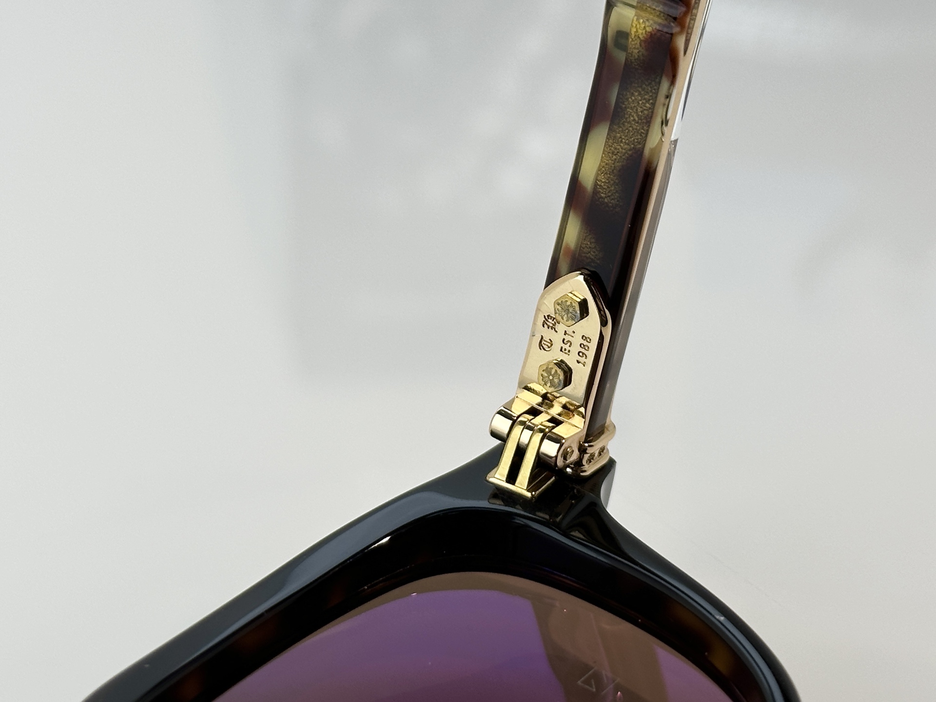 Designer Sunglasses CHIRP