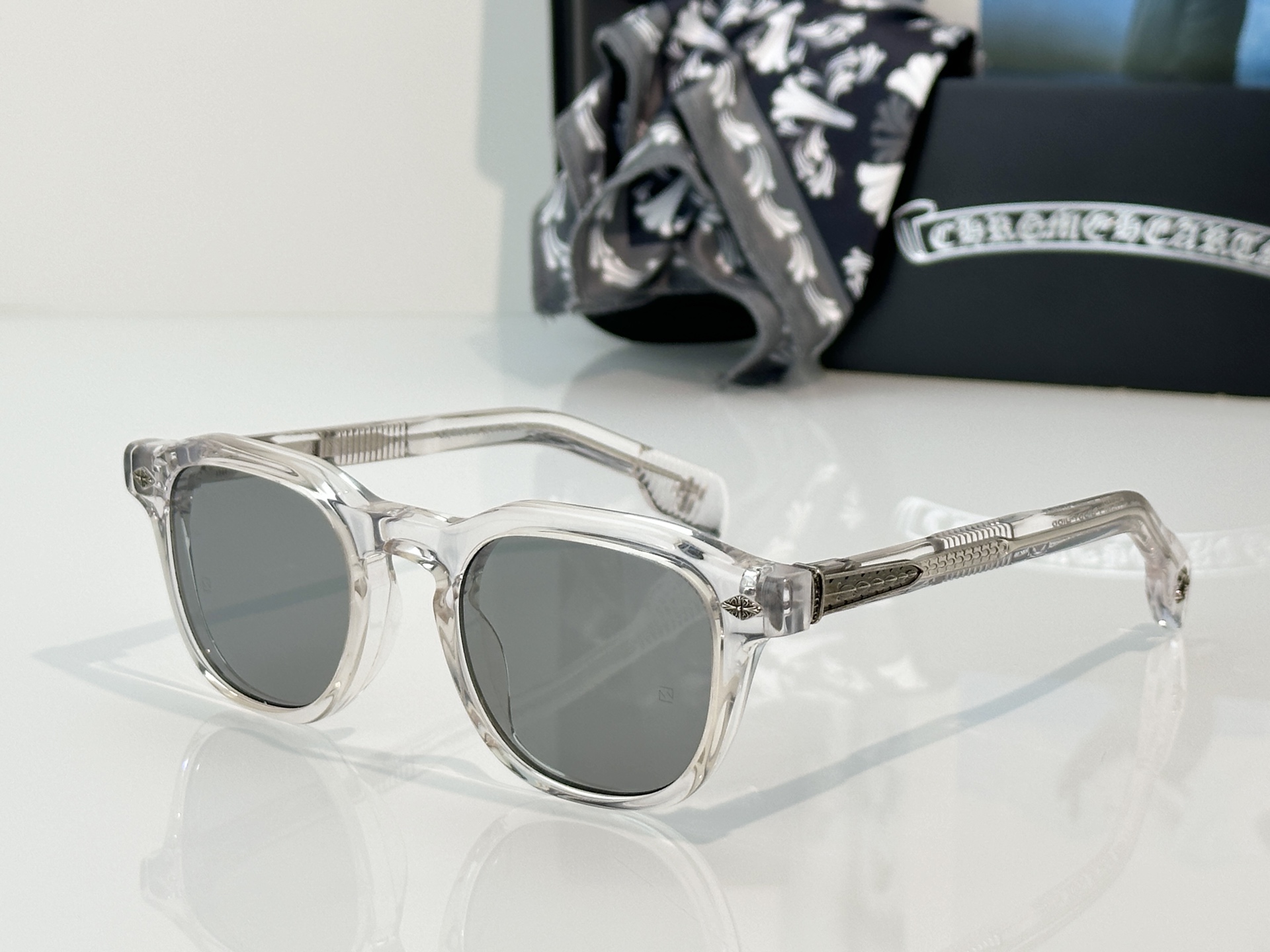 Designer Sunglasses CHIRP