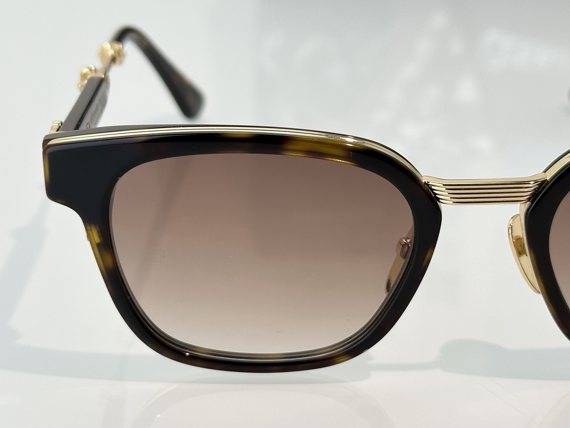 Designer Sunglasses DUCK