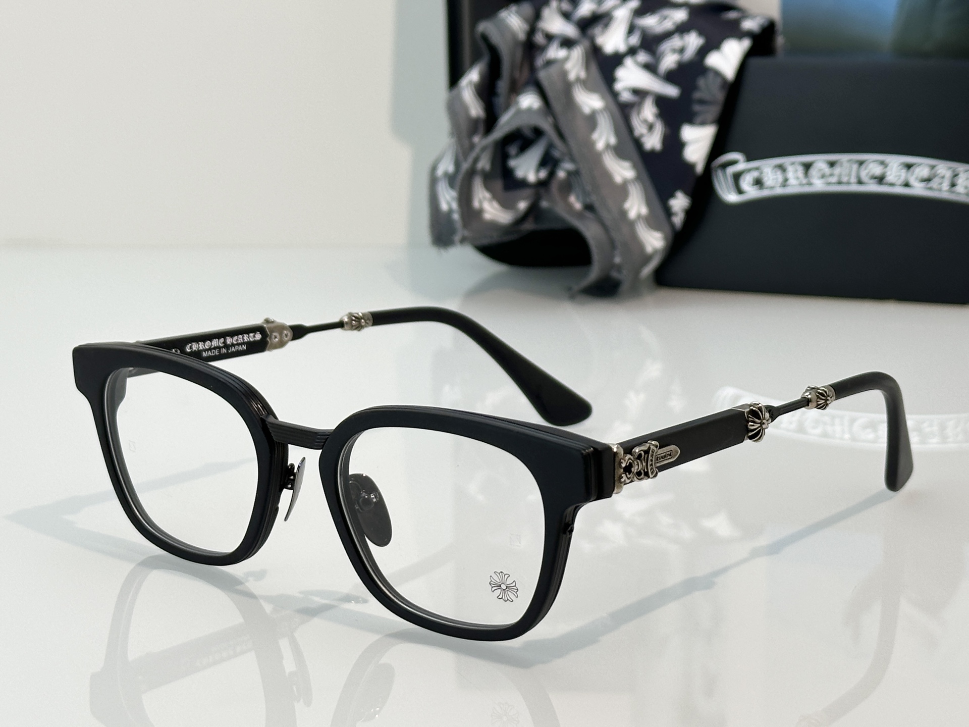 Designer Sunglasses DUCK